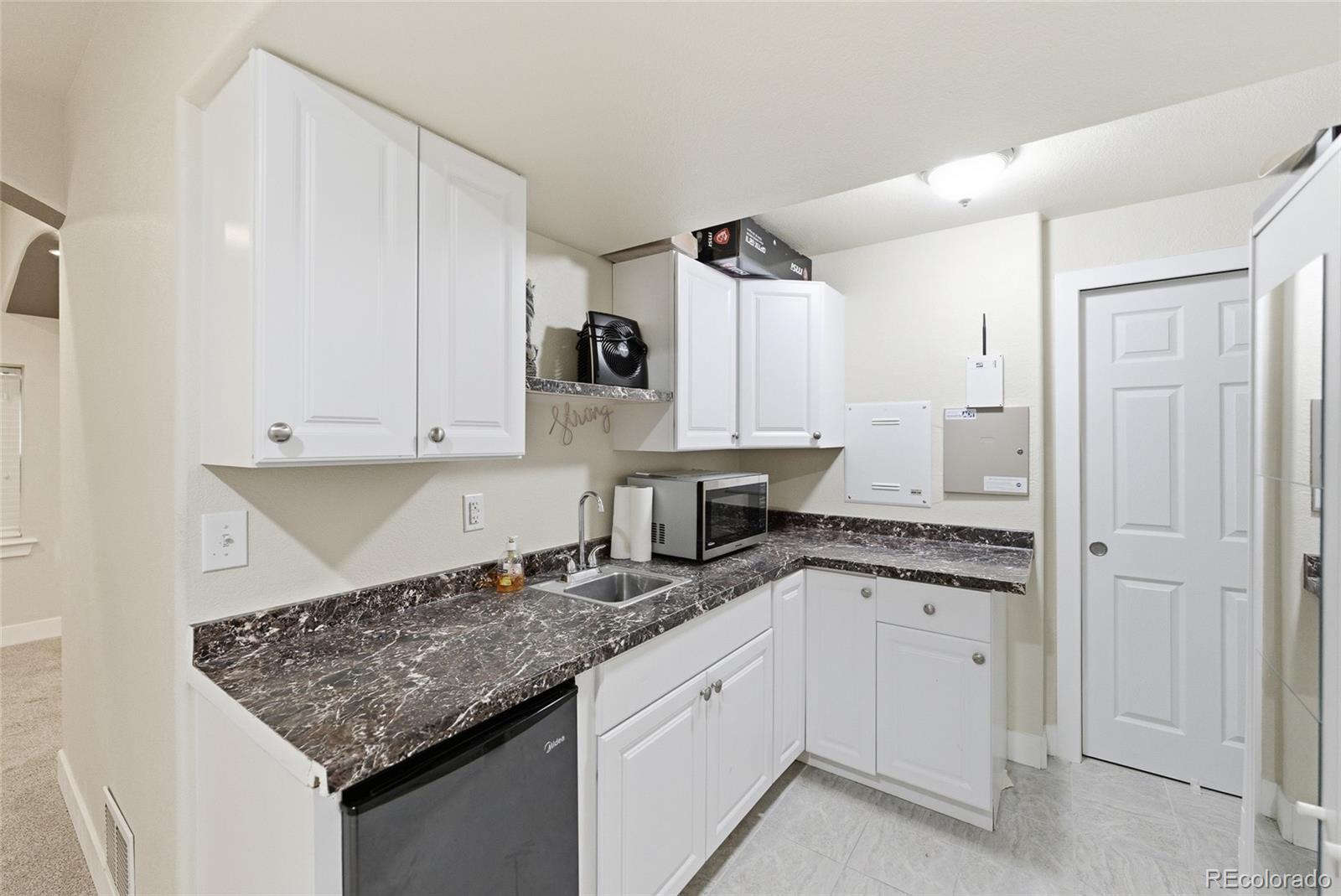 MLS Image #26 for 2579 s jebel way,aurora, Colorado