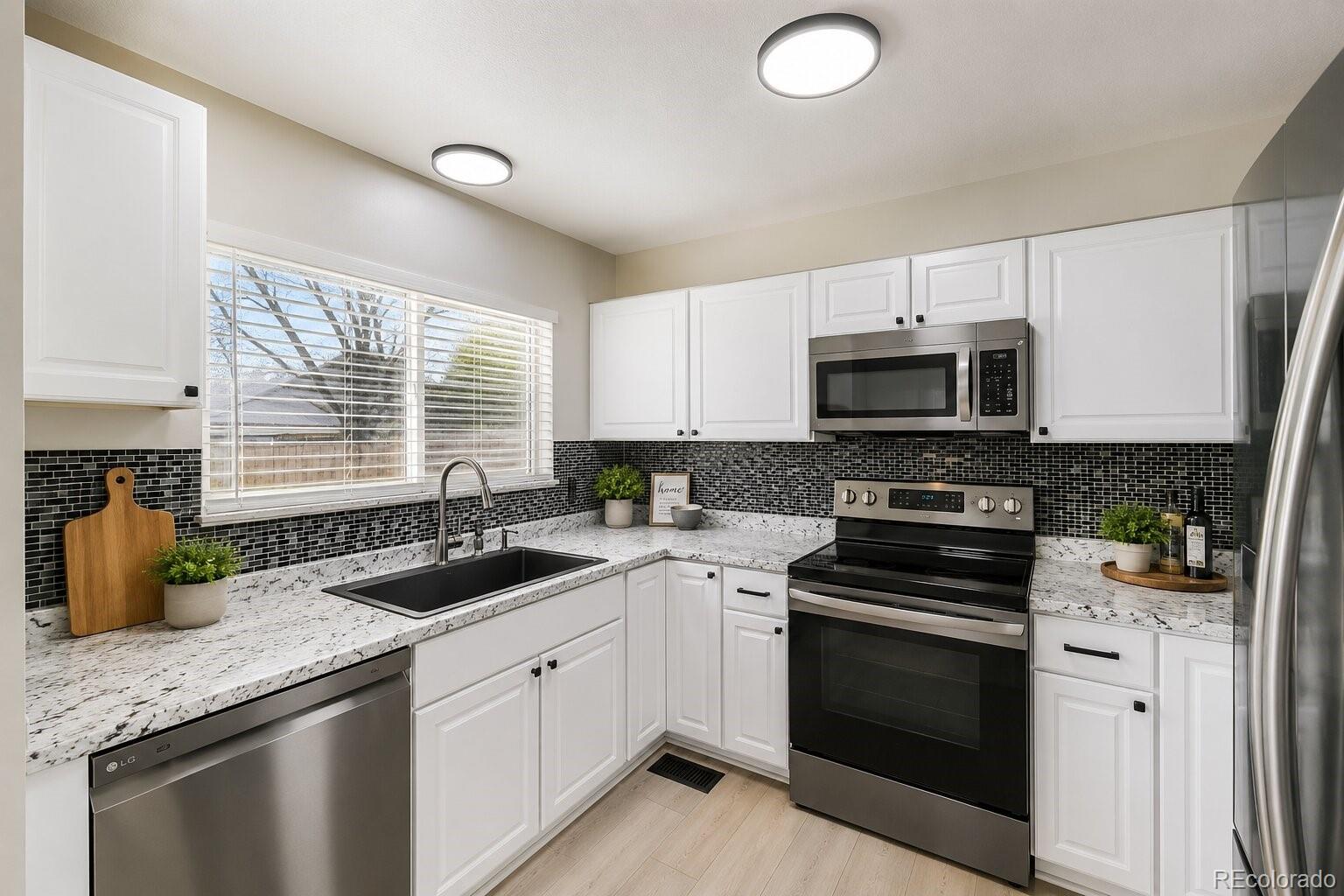 MLS Image #3 for 4212 s laredo way,aurora, Colorado