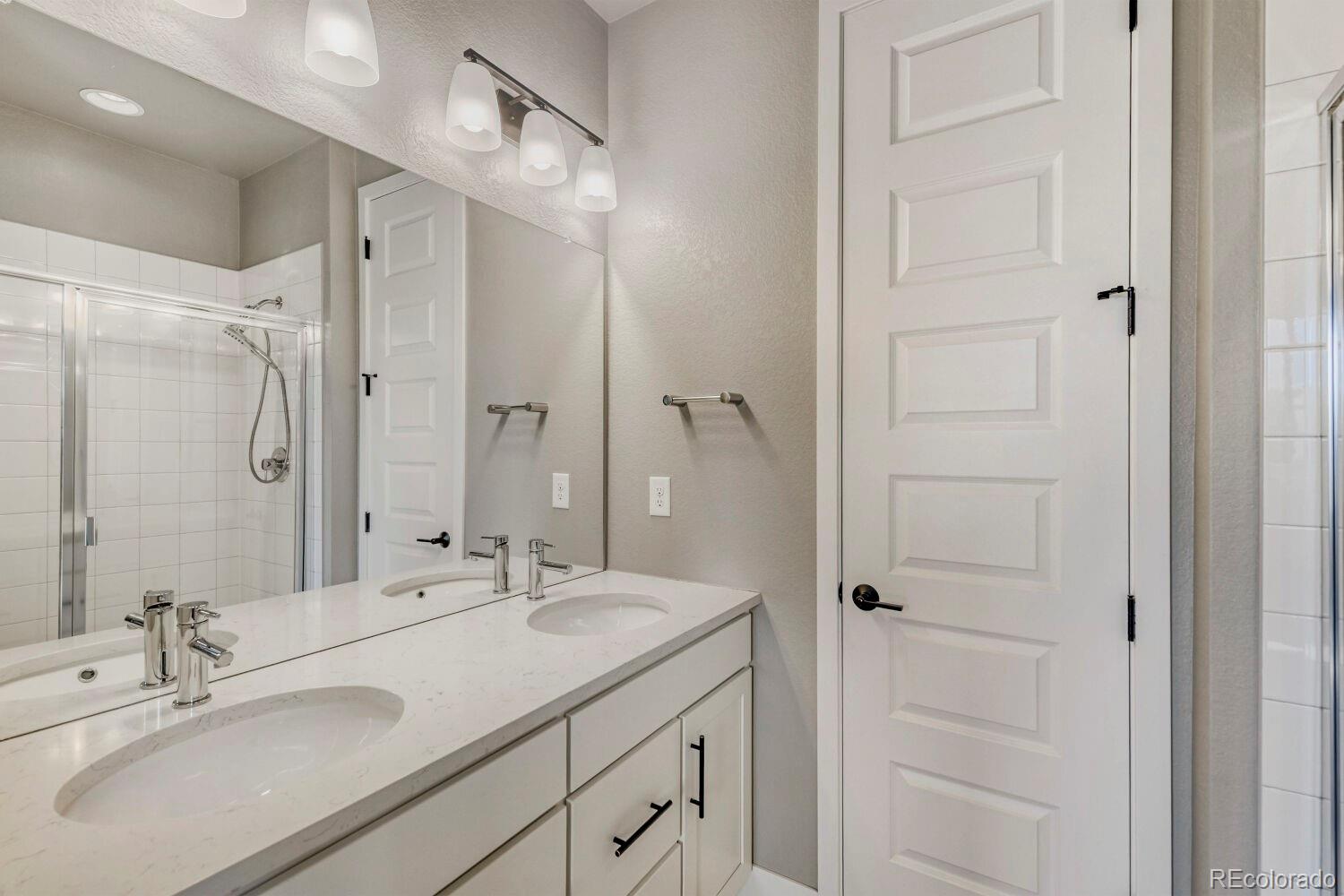MLS Image #18 for 6850  decatur street,denver, Colorado