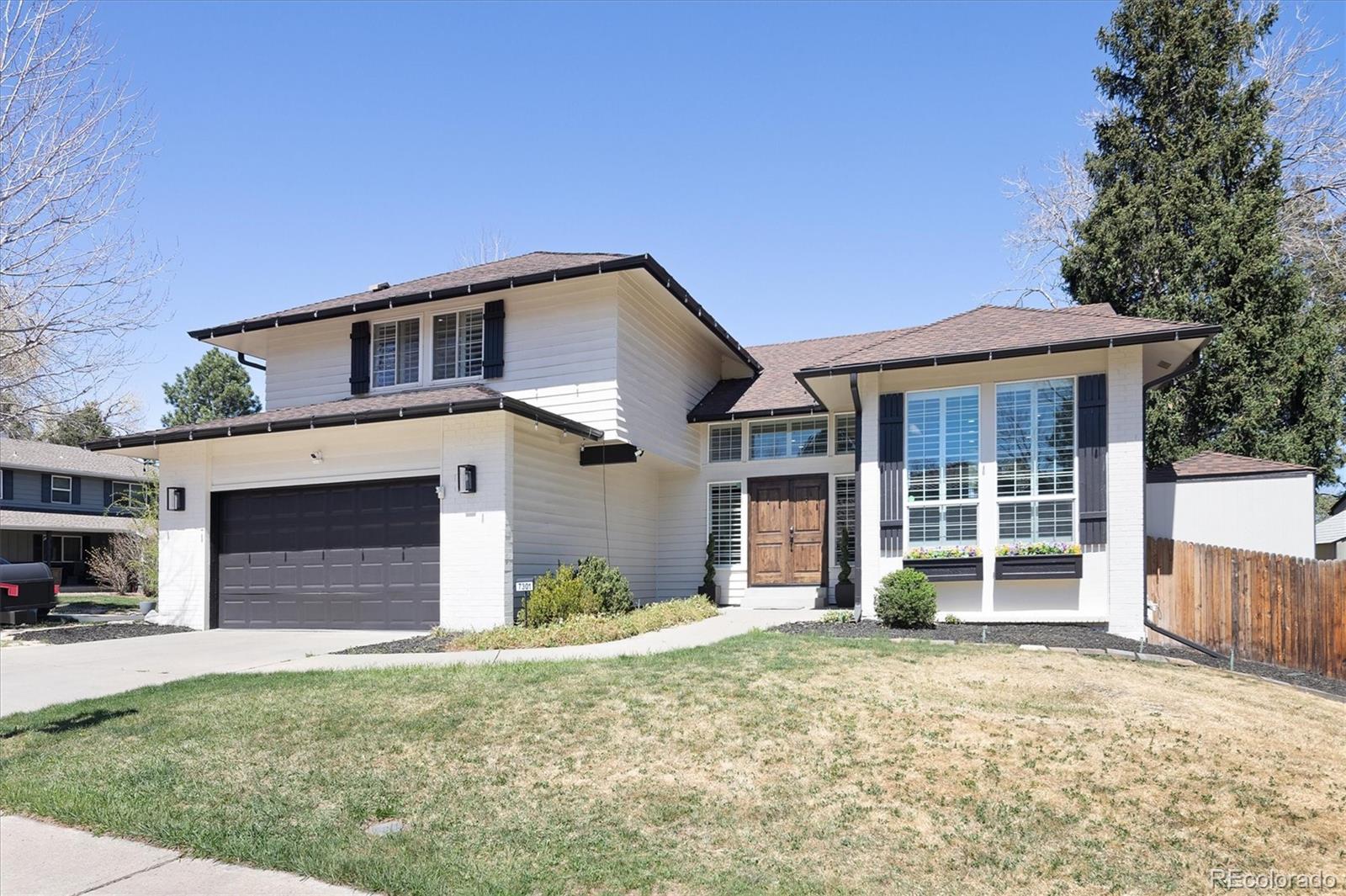 MLS Image #2 for 7301 e jarvis place,denver, Colorado