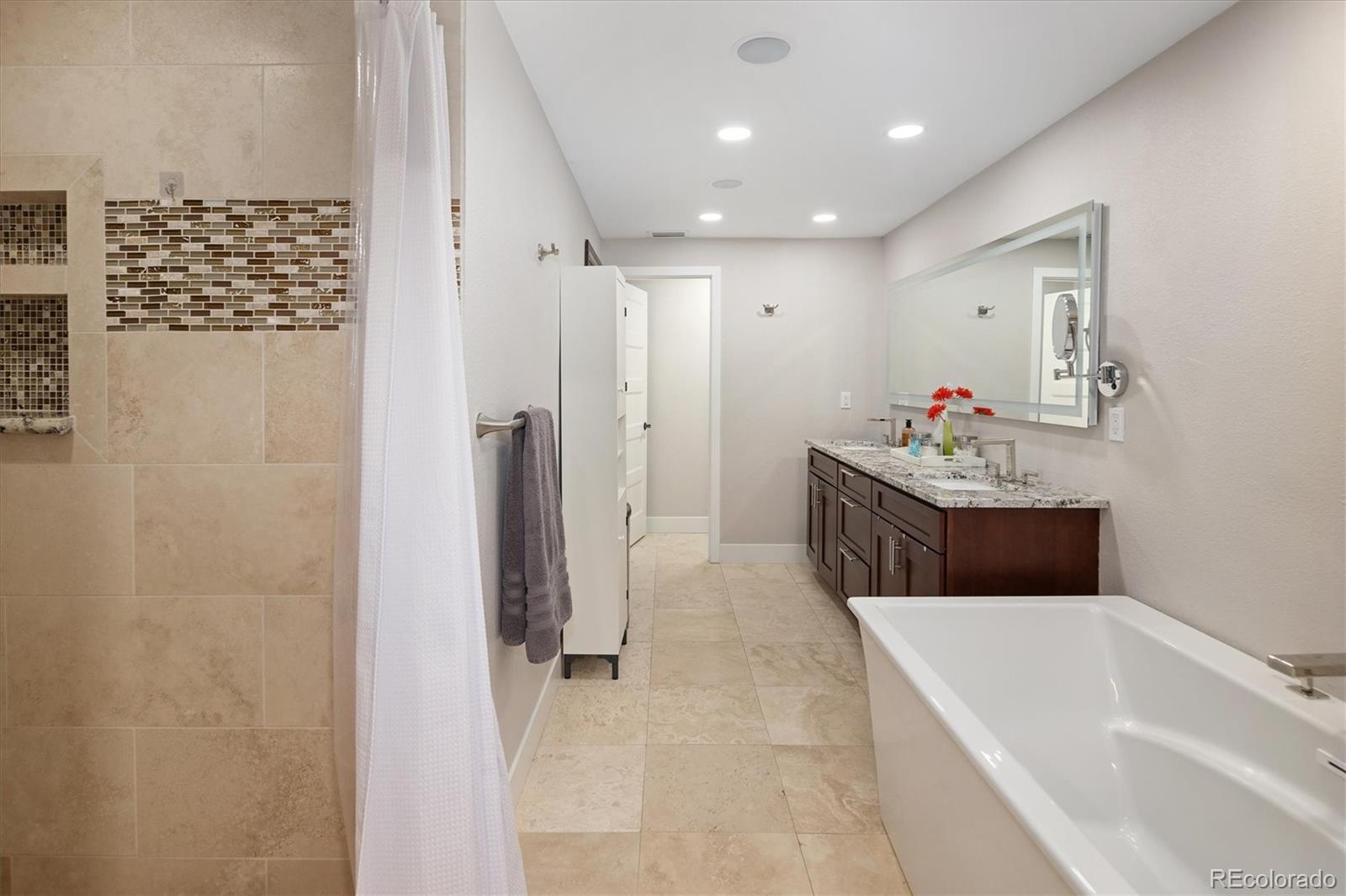 MLS Image #37 for 7301 e jarvis place,denver, Colorado