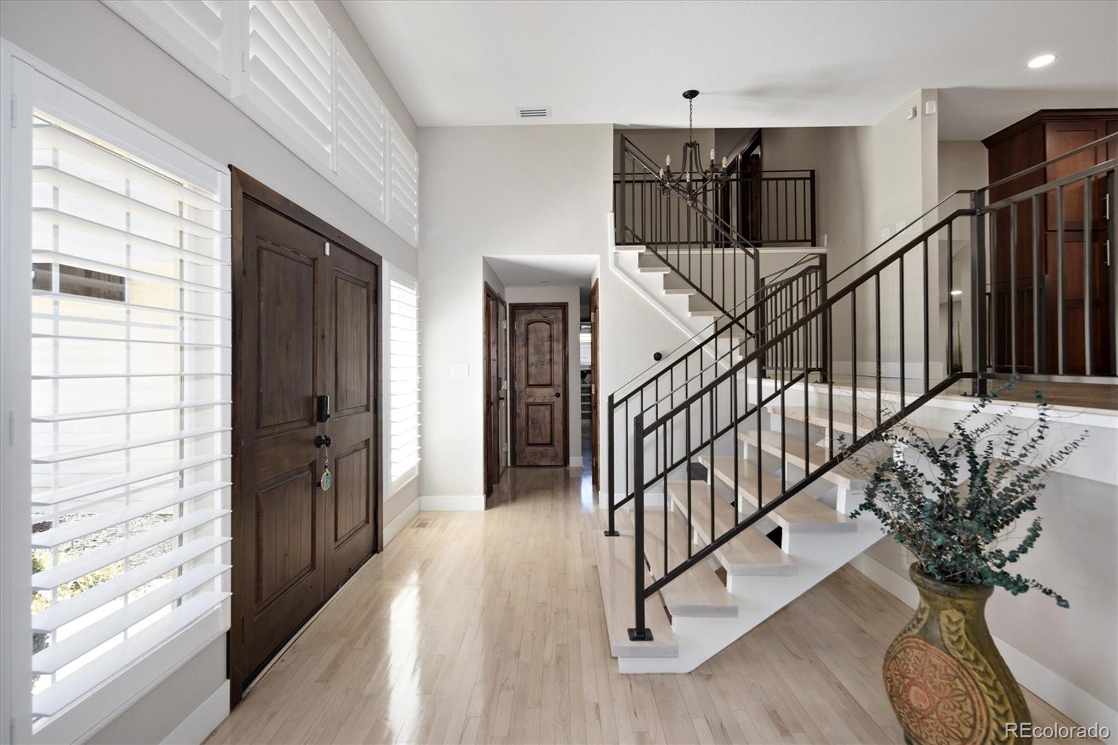 MLS Image #4 for 7301 e jarvis place,denver, Colorado