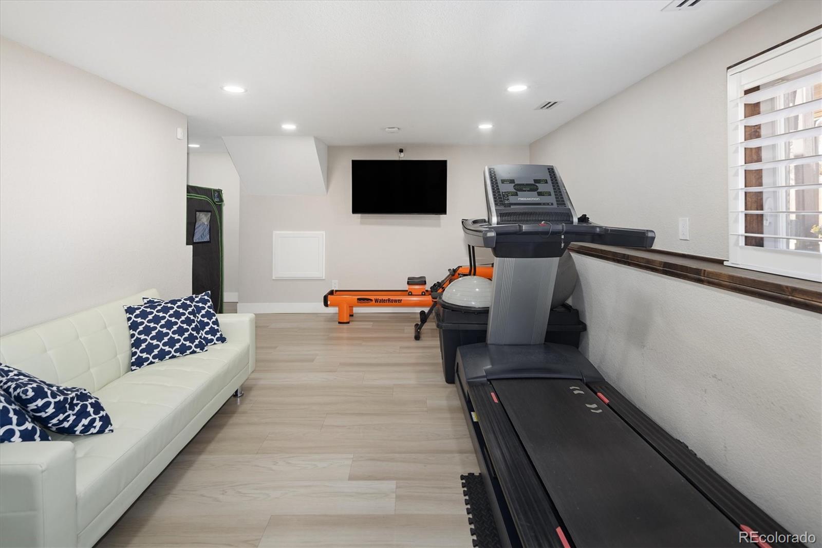 MLS Image #42 for 7301 e jarvis place,denver, Colorado