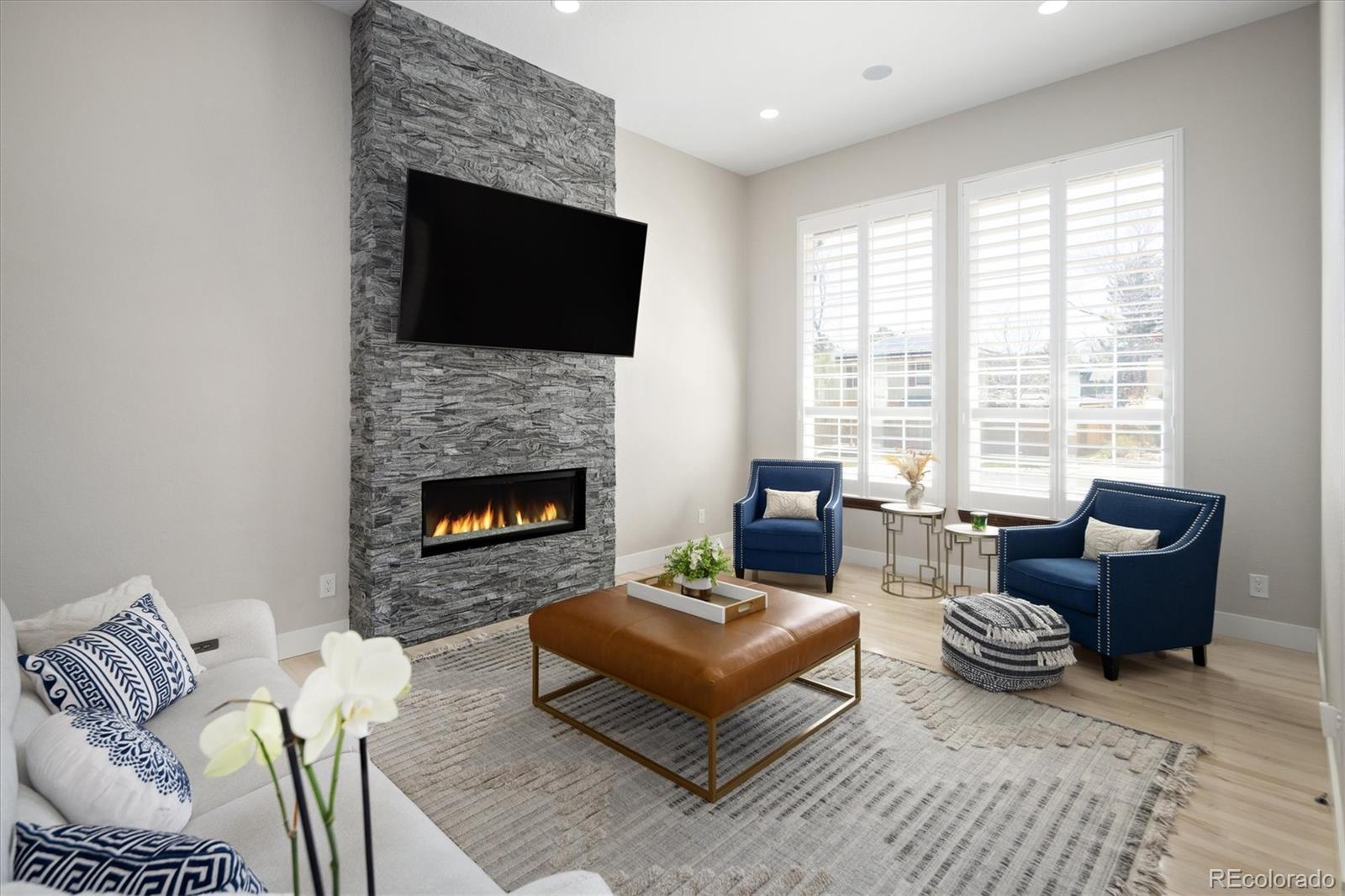 MLS Image #8 for 7301 e jarvis place,denver, Colorado