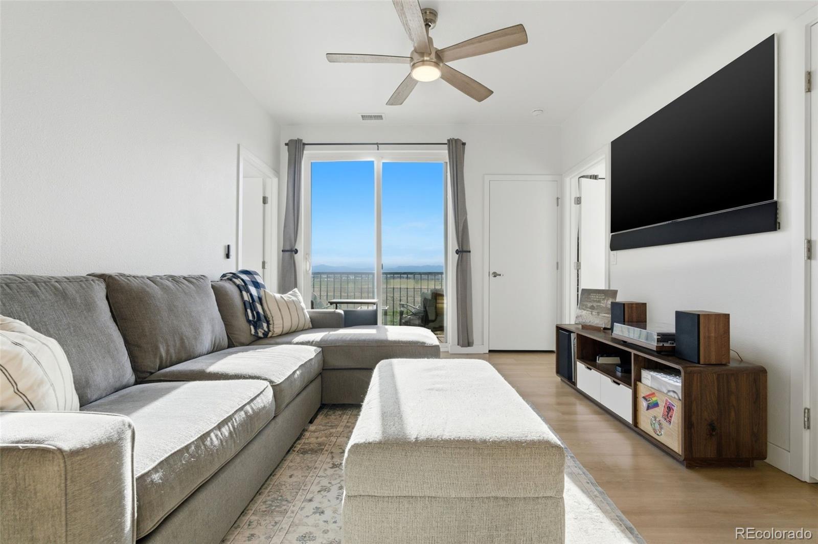 MLS Image #2 for 5702  central park boulevard,denver, Colorado
