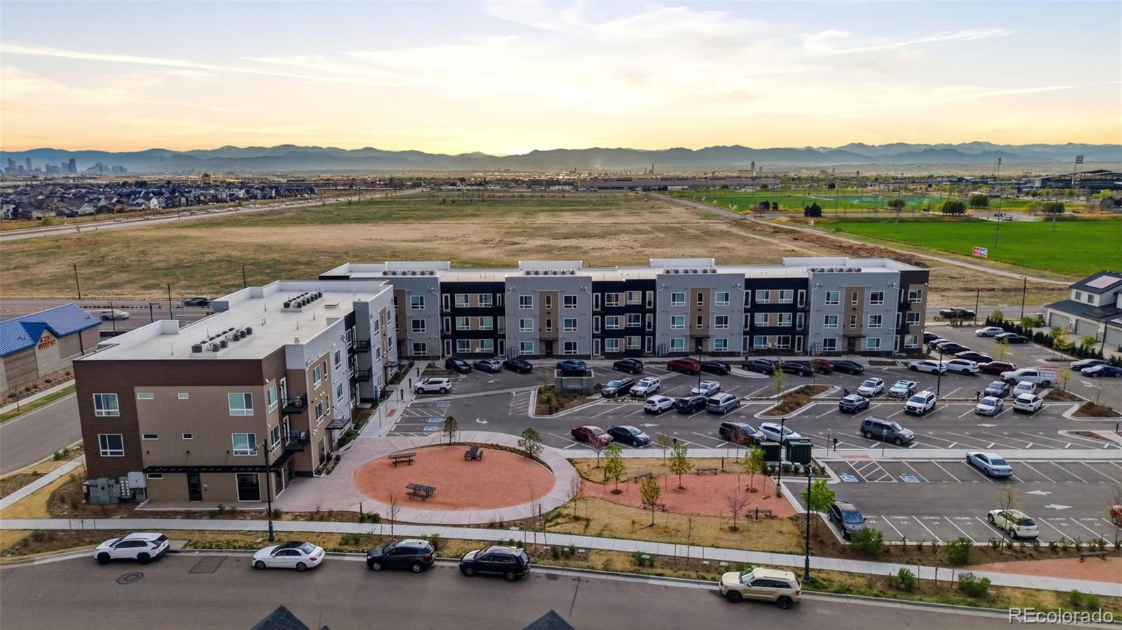 MLS Image #35 for 5702  central park boulevard,denver, Colorado