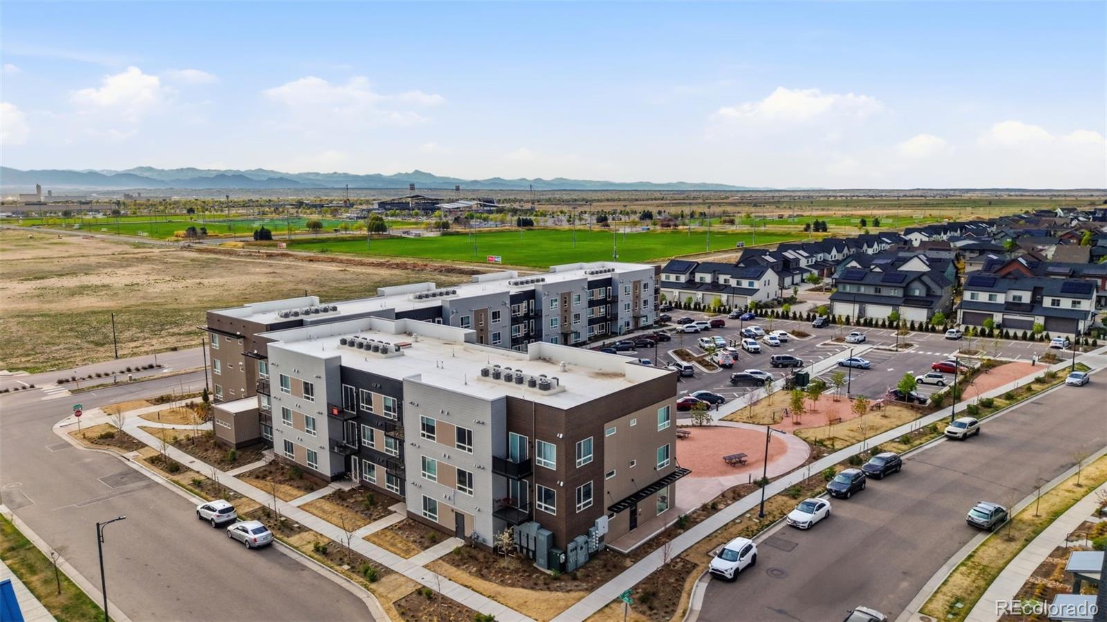 MLS Image #36 for 5702  central park boulevard,denver, Colorado