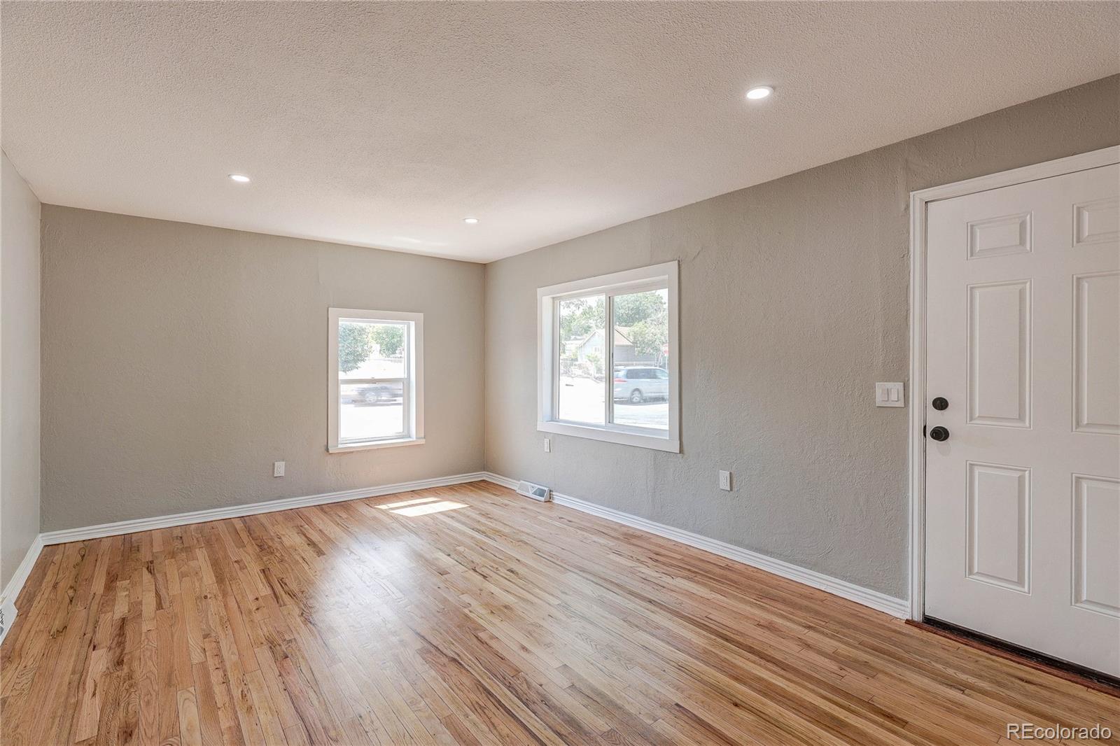 MLS Image #5 for 3290 w virginia avenue,denver, Colorado