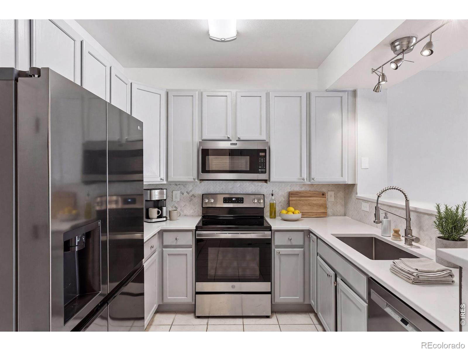 MLS Image #7 for 2855  rock creek circle,superior, Colorado