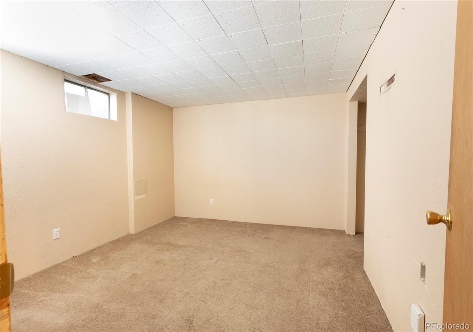 MLS Image #13 for 12434 e alaska avenue,aurora, Colorado