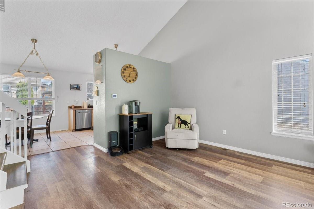 MLS Image #3 for 2118 s truckee street,aurora, Colorado