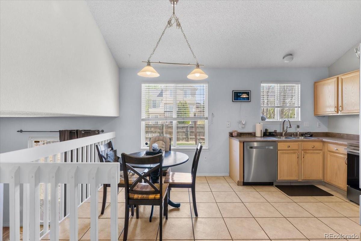 MLS Image #6 for 2118 s truckee street,aurora, Colorado