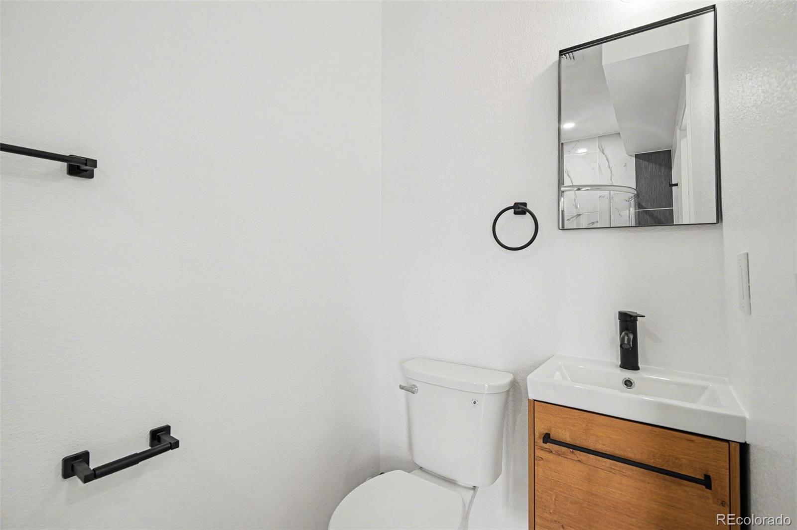 MLS Image #7 for 3200 s federal boulevard,denver, Colorado