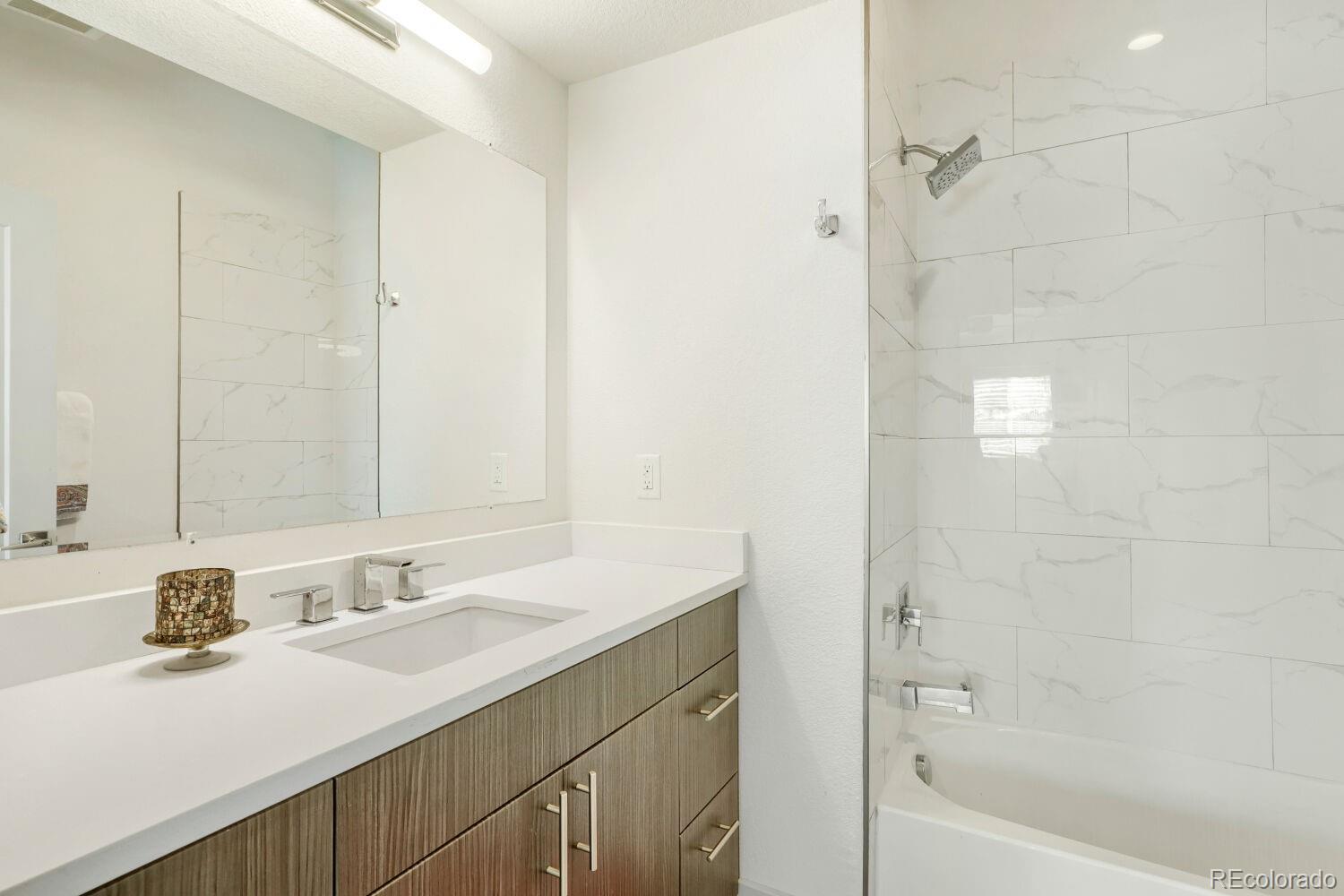 MLS Image #29 for 14946 e hampden avenue,aurora, Colorado