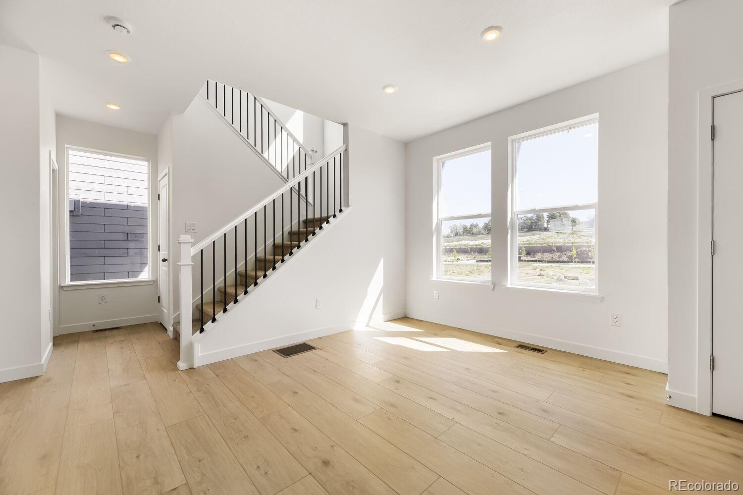 MLS Image #3 for 16793 e kettle avenue,centennial, Colorado