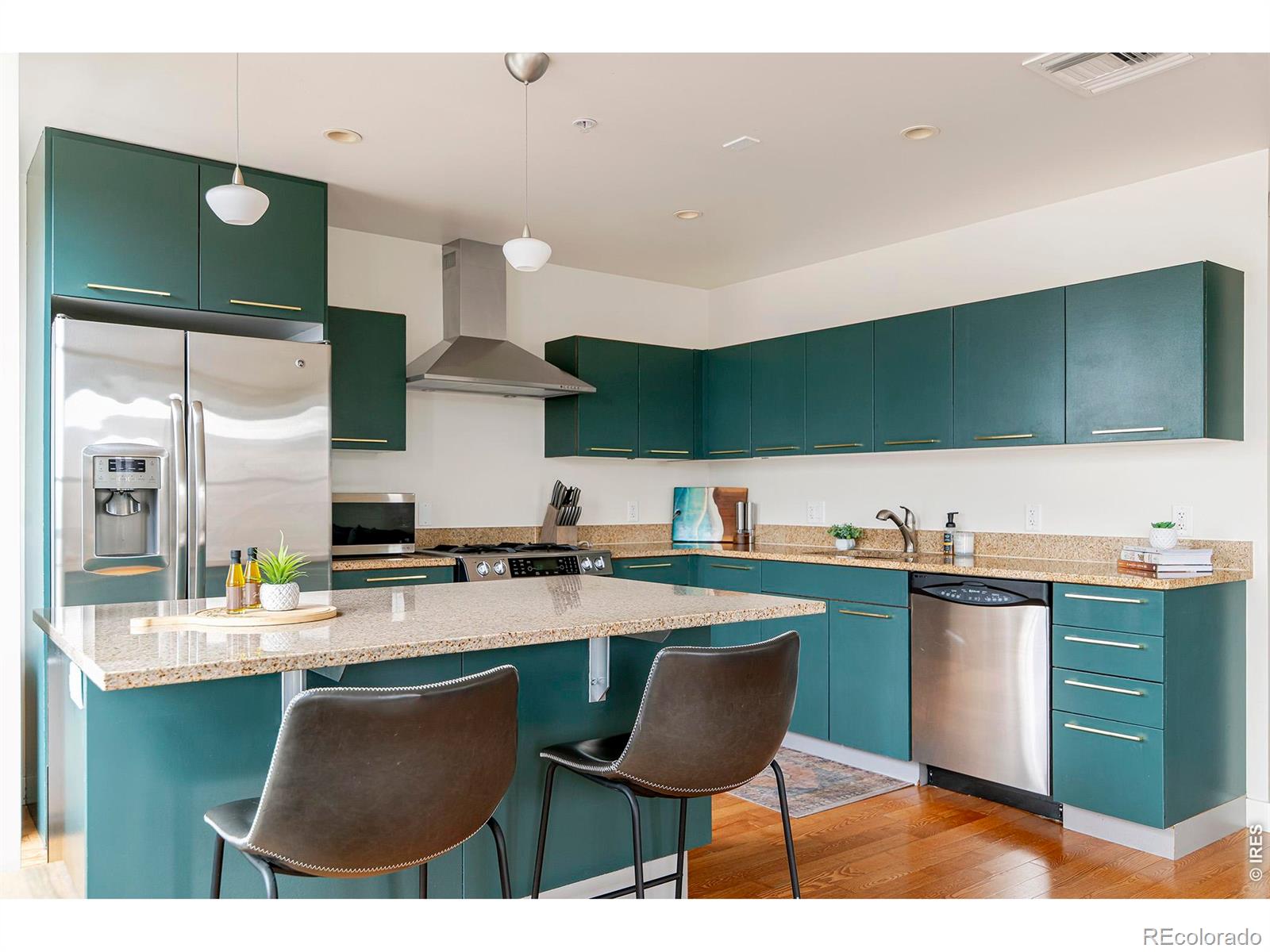 MLS Image #14 for 410  acoma street 321,denver, Colorado