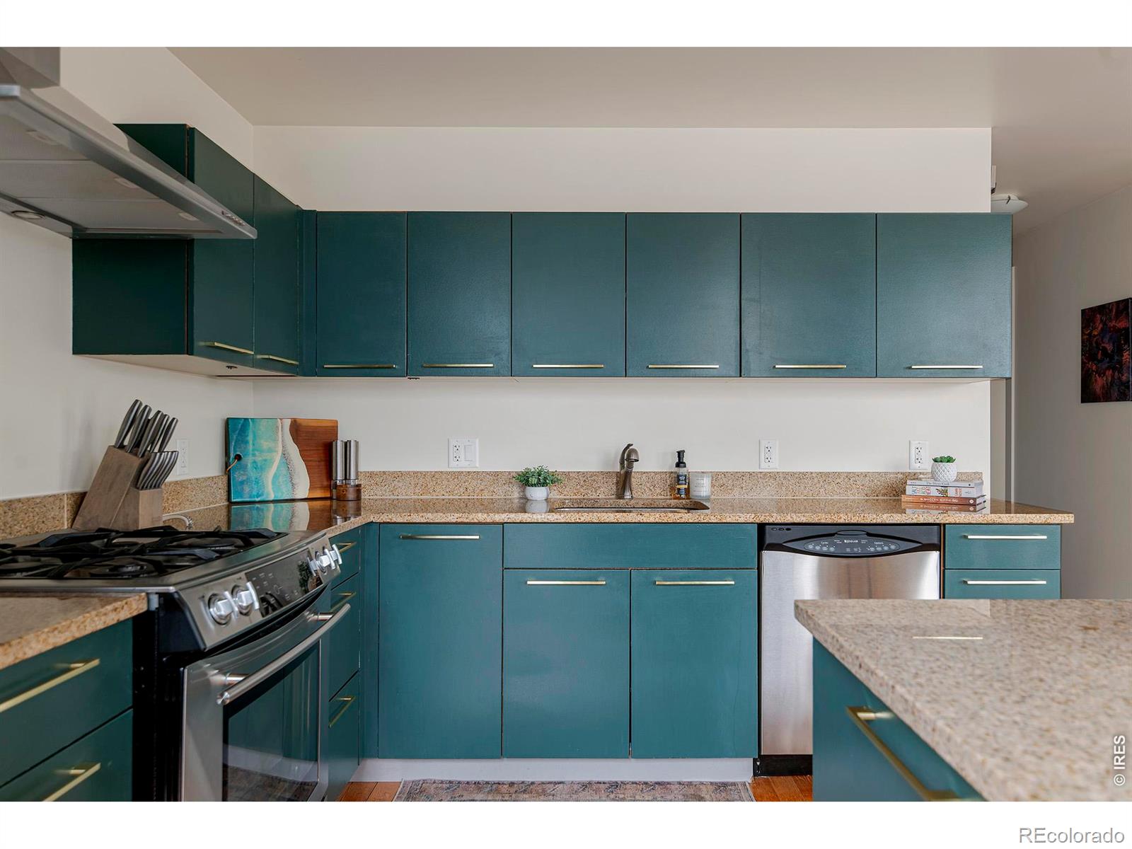 MLS Image #15 for 410  acoma street 321,denver, Colorado