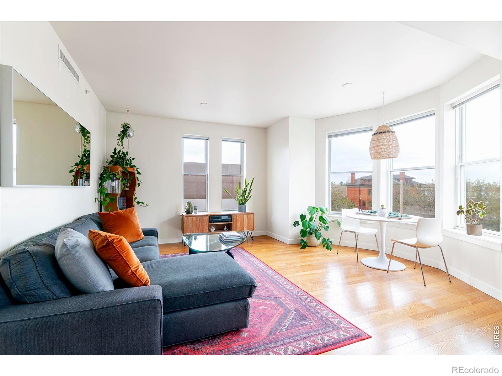 MLS Image #3 for 410  acoma street 321,denver, Colorado