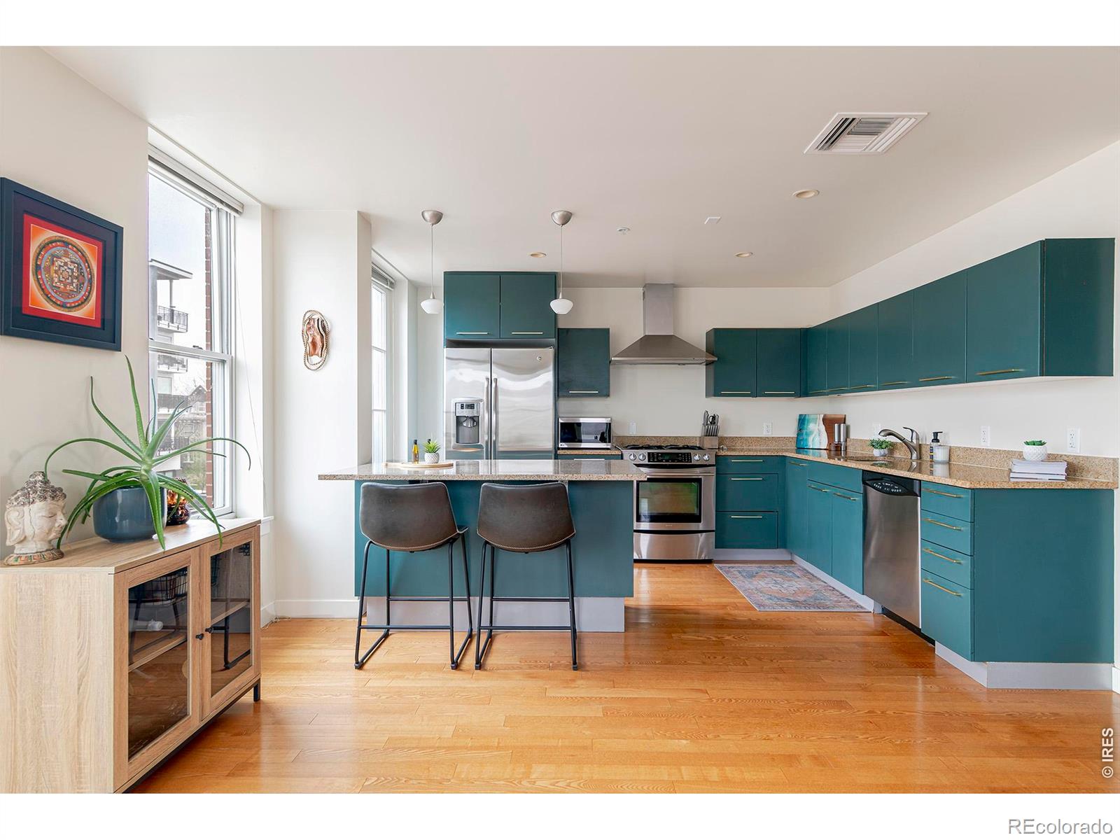 MLS Image #5 for 410  acoma street 321,denver, Colorado