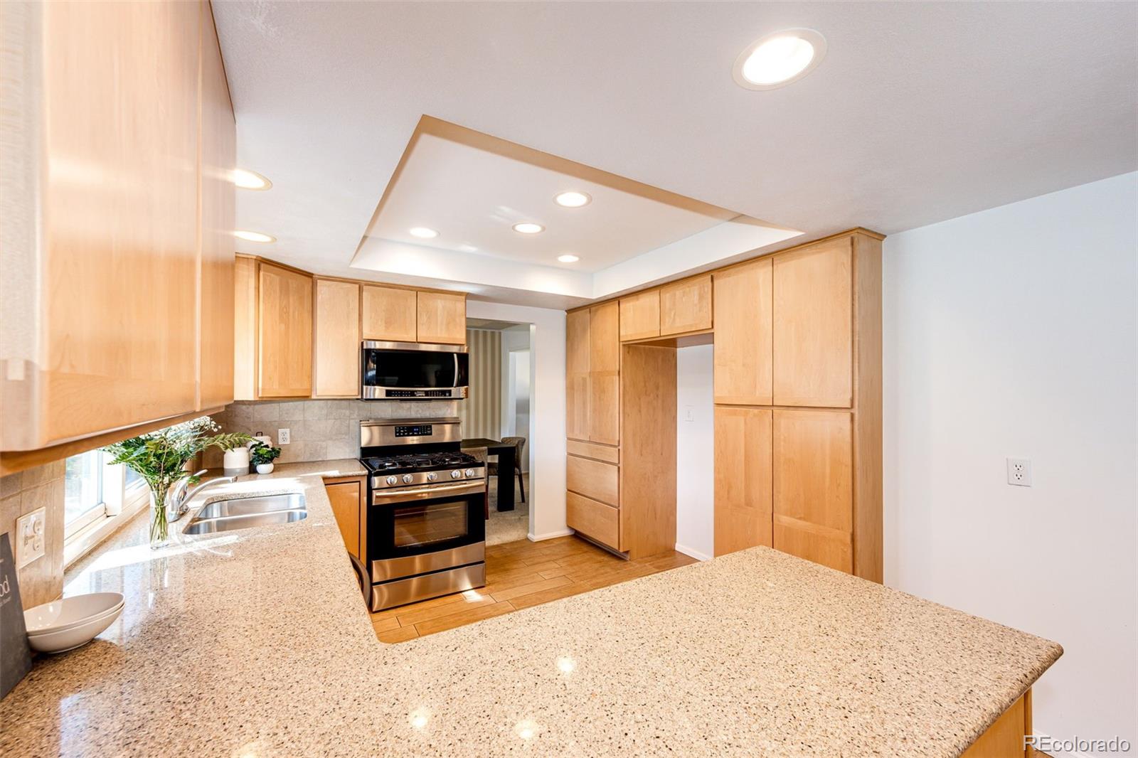 MLS Image #12 for 6360 s jasmine way,centennial, Colorado