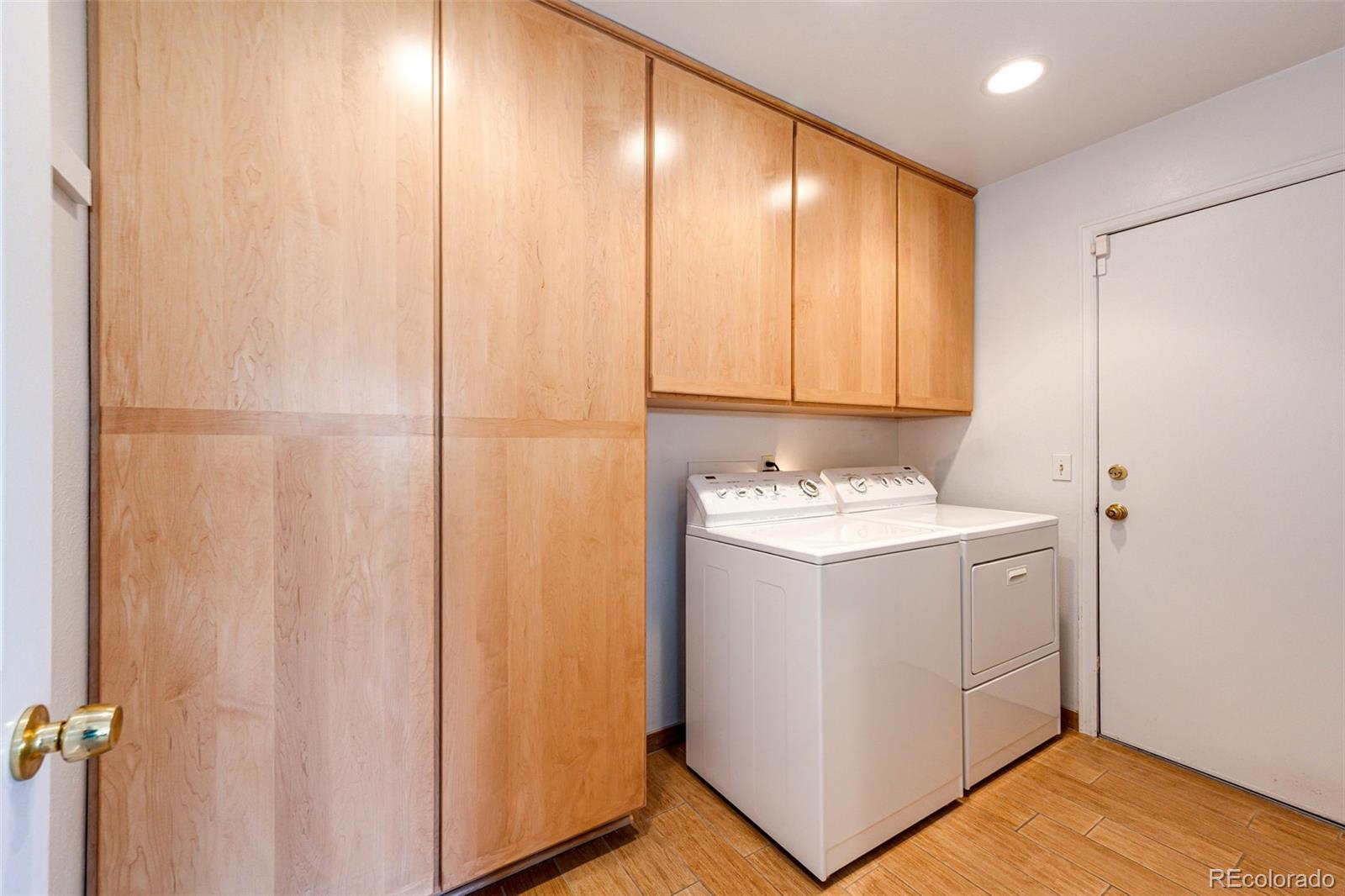 MLS Image #17 for 6360 s jasmine way,centennial, Colorado
