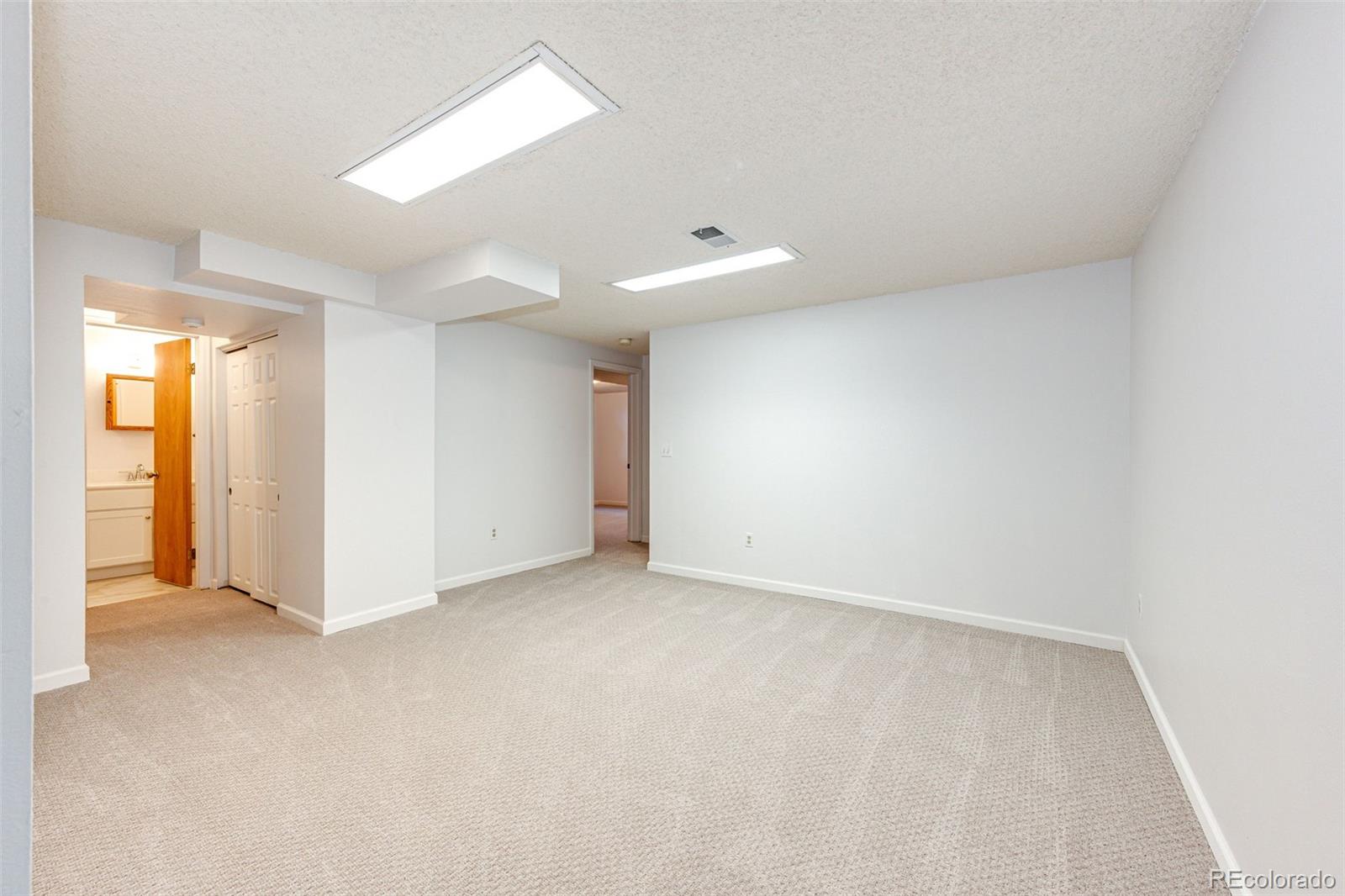 MLS Image #34 for 6360 s jasmine way,centennial, Colorado