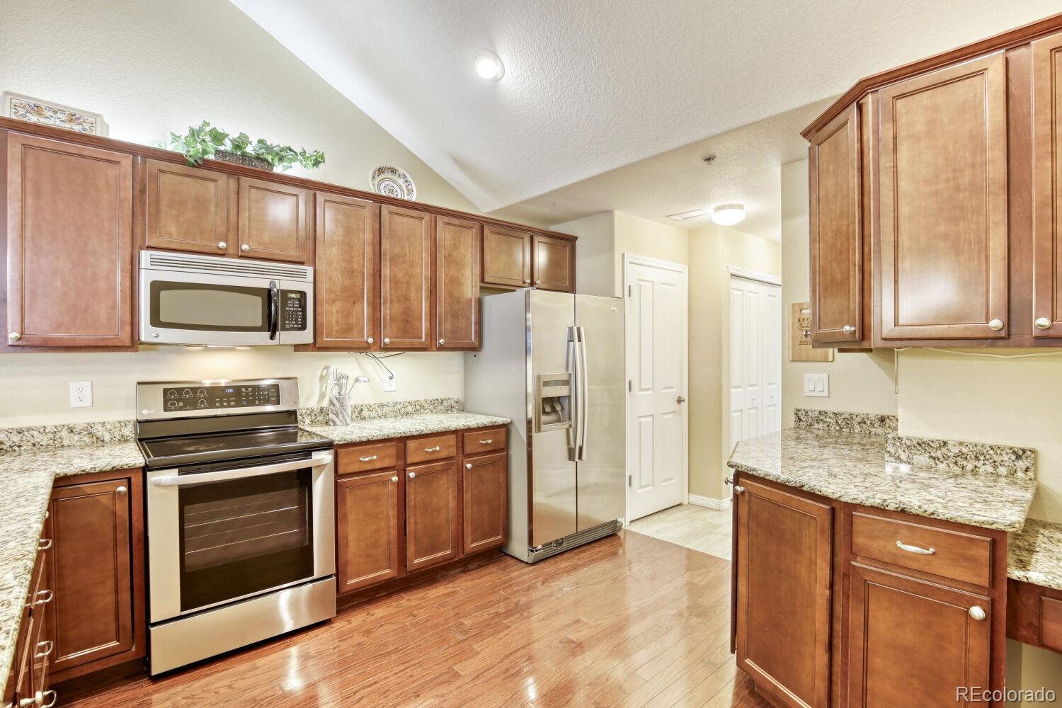 MLS Image #11 for 2473  santa fe drive,longmont, Colorado