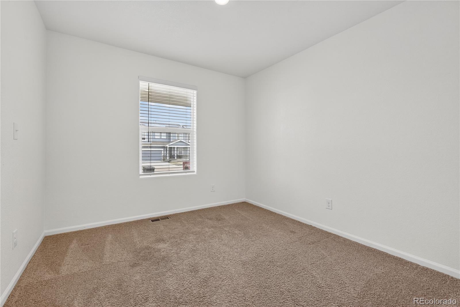 MLS Image #10 for 47308  clover avenue,bennett, Colorado