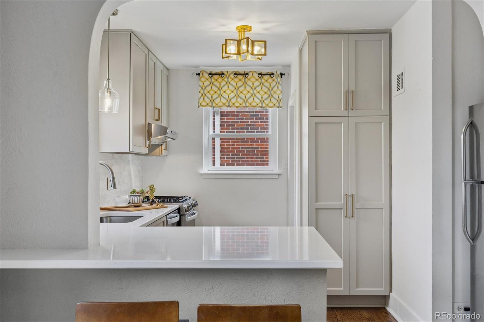 MLS Image #10 for 788  glencoe street,denver, Colorado