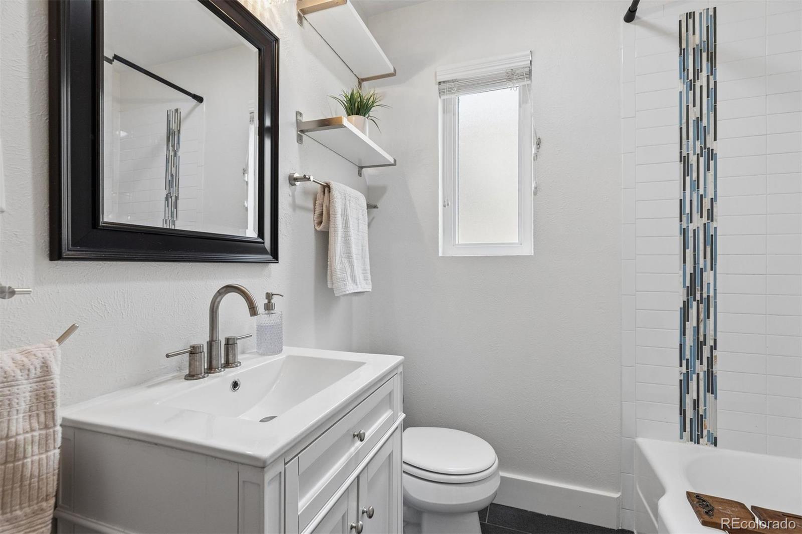 MLS Image #15 for 788  glencoe street,denver, Colorado