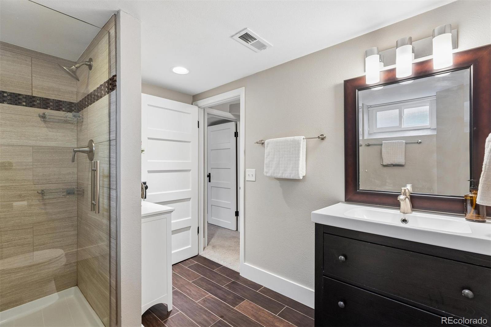 MLS Image #19 for 788  glencoe street,denver, Colorado