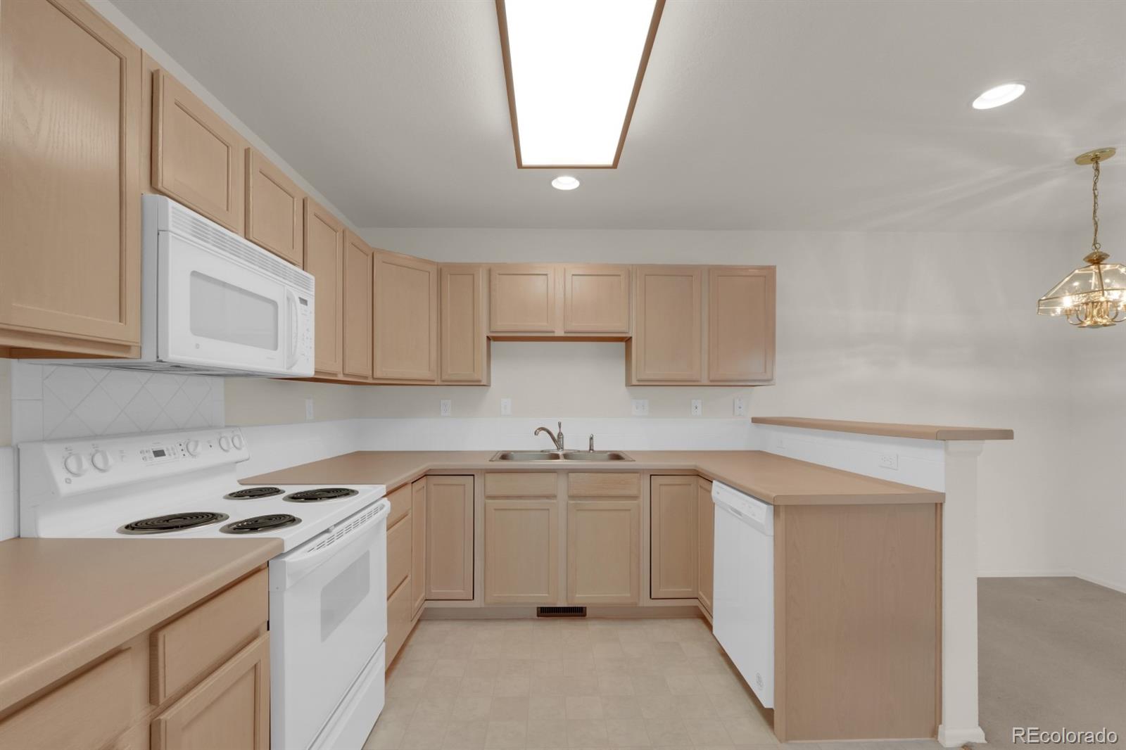 MLS Image #6 for 1747  victorian point,colorado springs, Colorado
