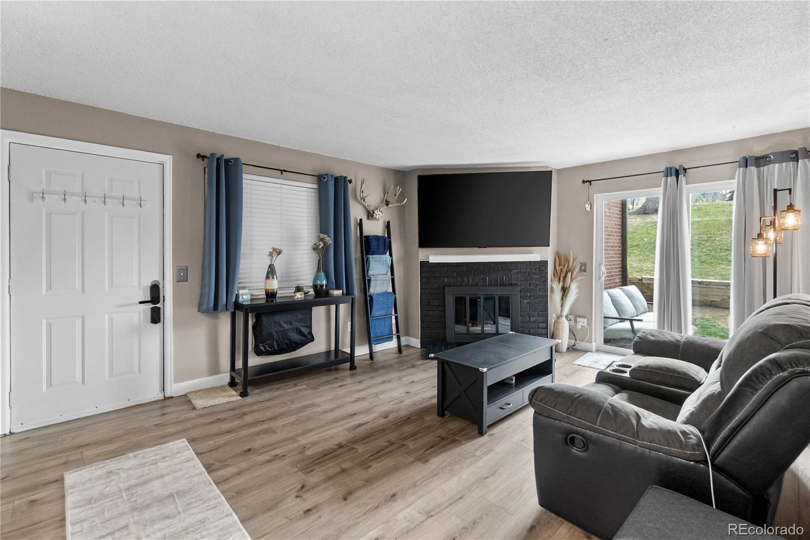 MLS Image #12 for 14500 e 2nd avenue,aurora, Colorado