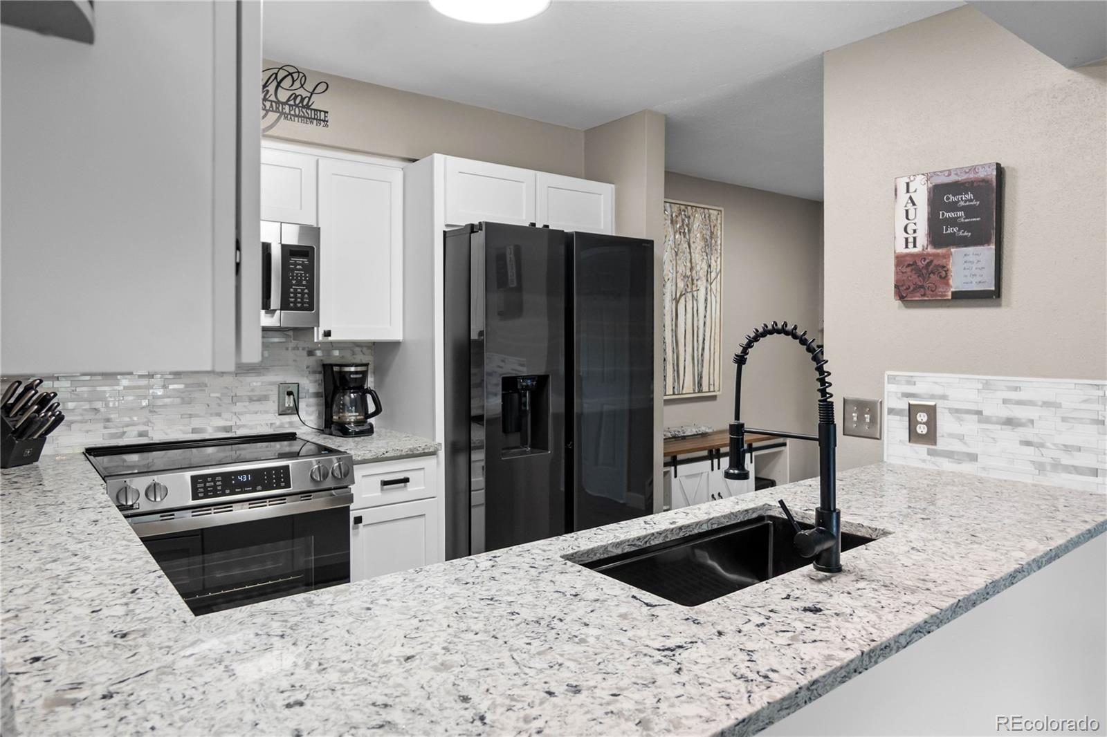 MLS Image #9 for 14500 e 2nd avenue,aurora, Colorado