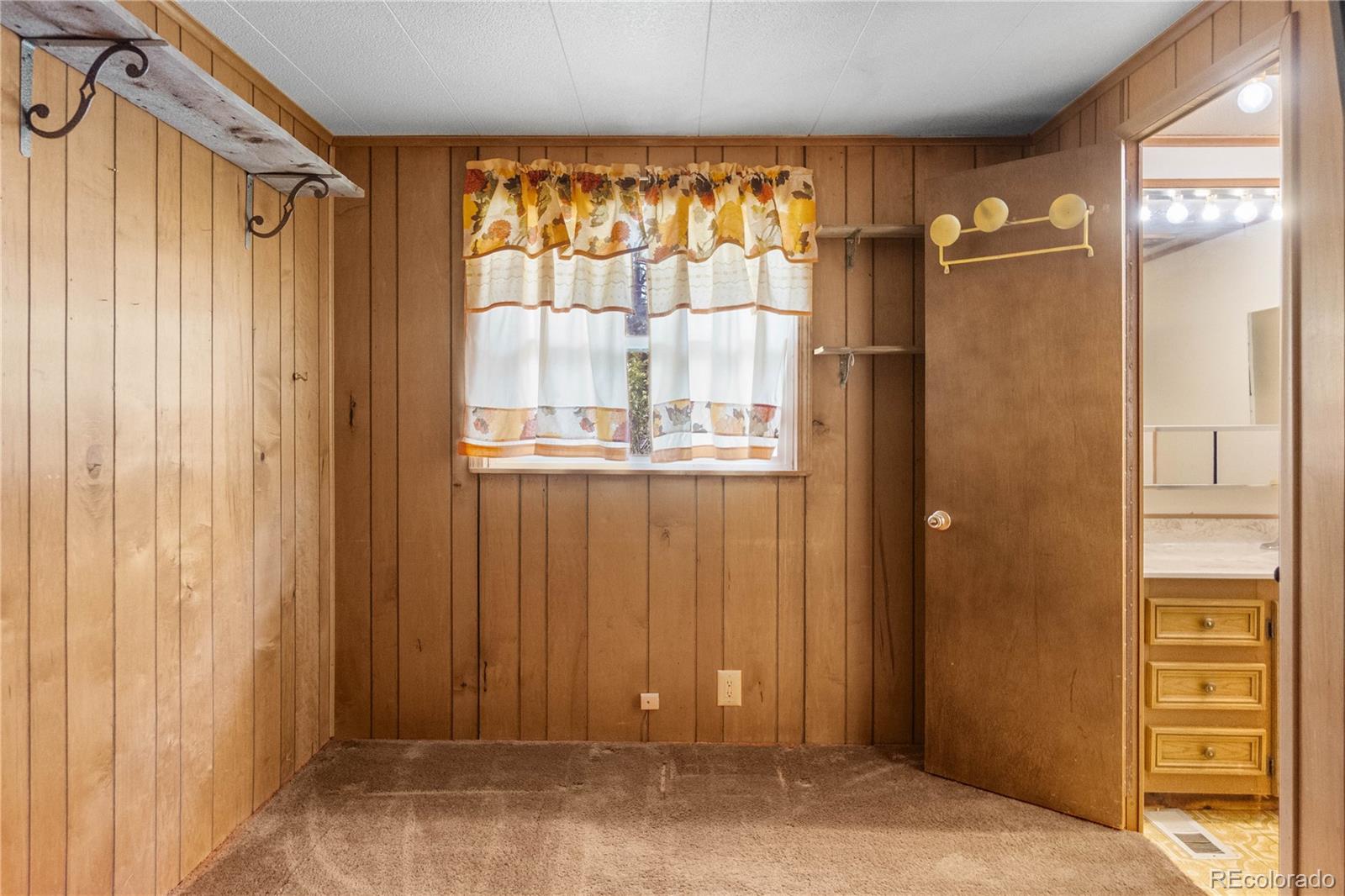 MLS Image #11 for 5336  county road 142 ,elizabeth, Colorado