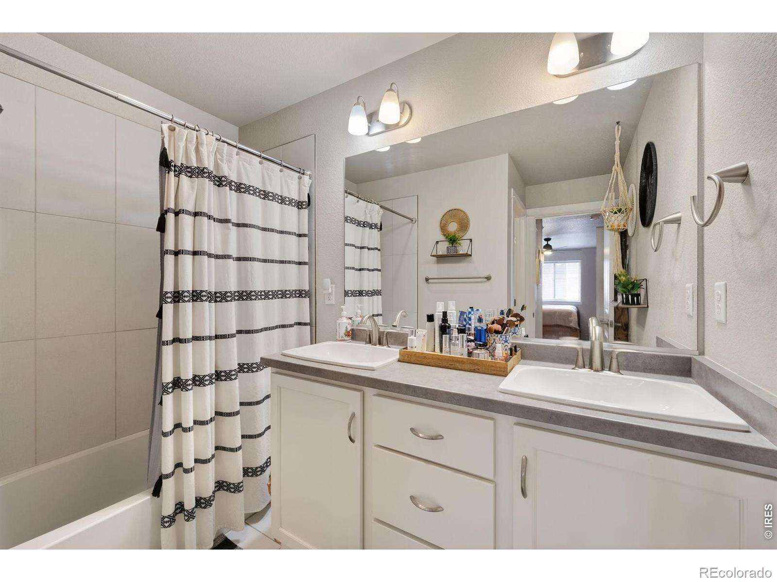 MLS Image #16 for 4135  crittenton lane,wellington, Colorado