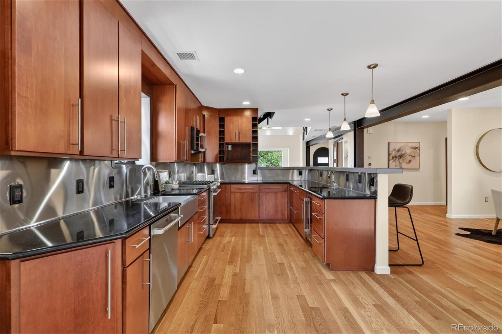 MLS Image #33 for 1101 s elizabeth street,denver, Colorado