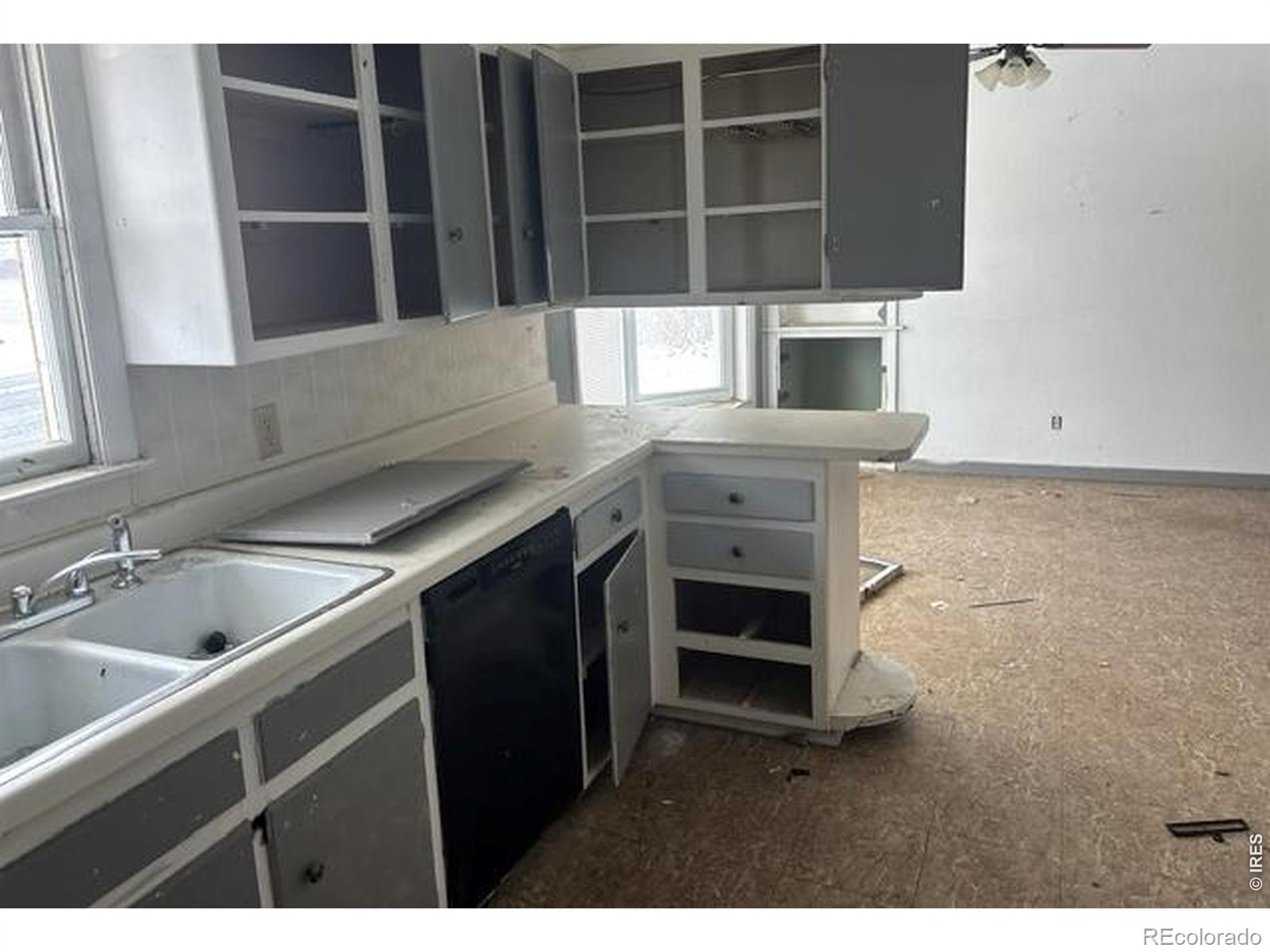 MLS Image #4 for 824  35th ave ct,greeley, Colorado