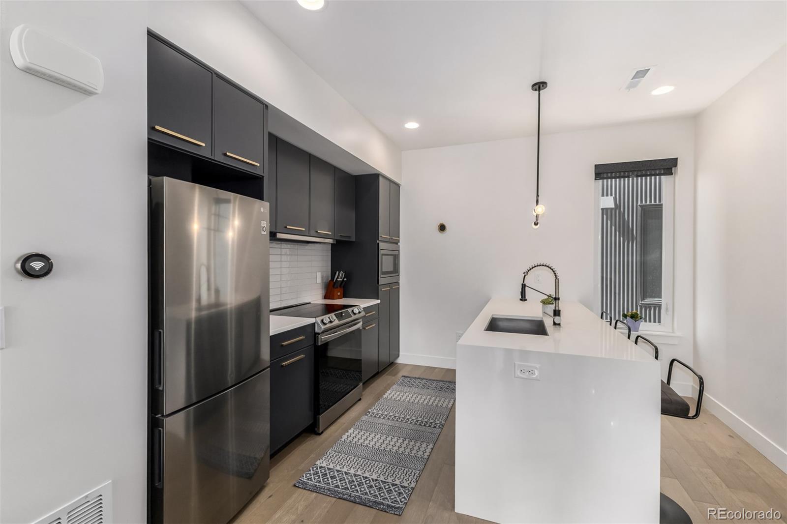 MLS Image #15 for 2588 s broadway ,denver, Colorado