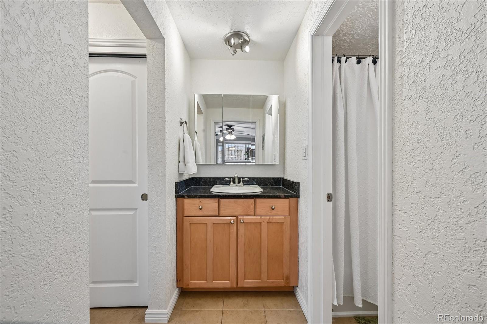 MLS Image #17 for 1151 n marion street,denver, Colorado