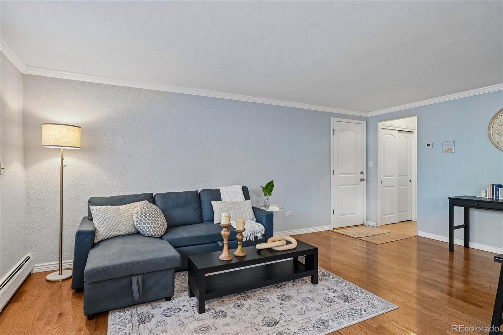 MLS Image #5 for 1151 n marion street,denver, Colorado