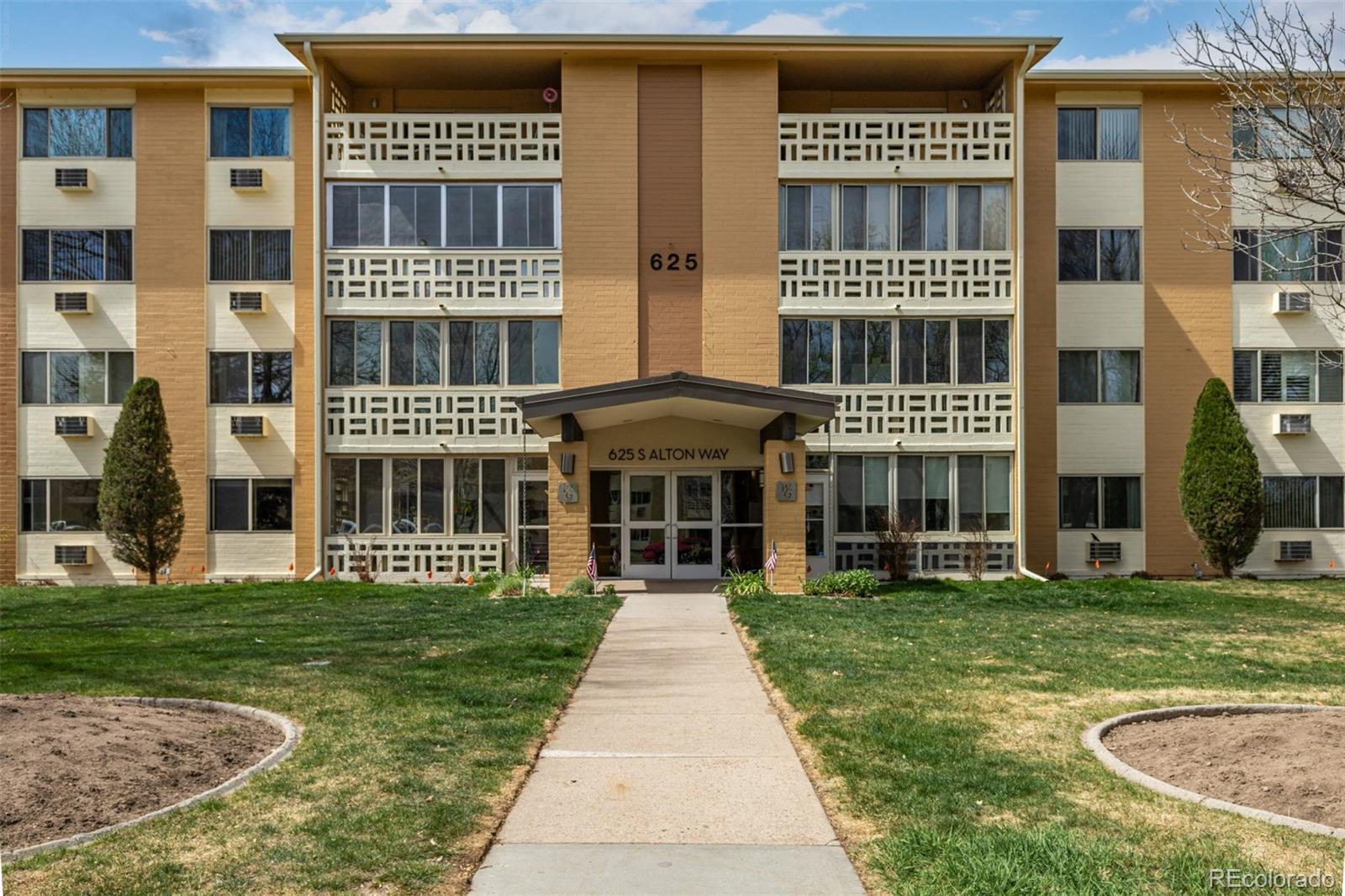 MLS Image #22 for 625 s alton way 10b,denver, Colorado