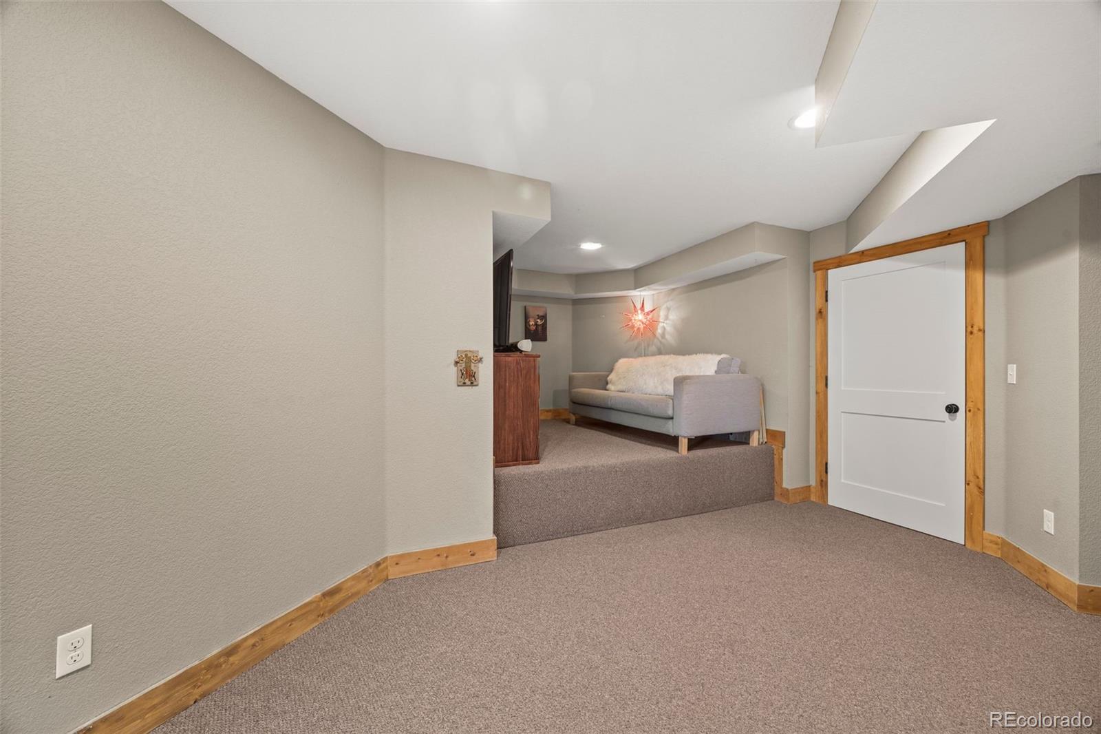 MLS Image #38 for 156  shady hollow ,nederland, Colorado