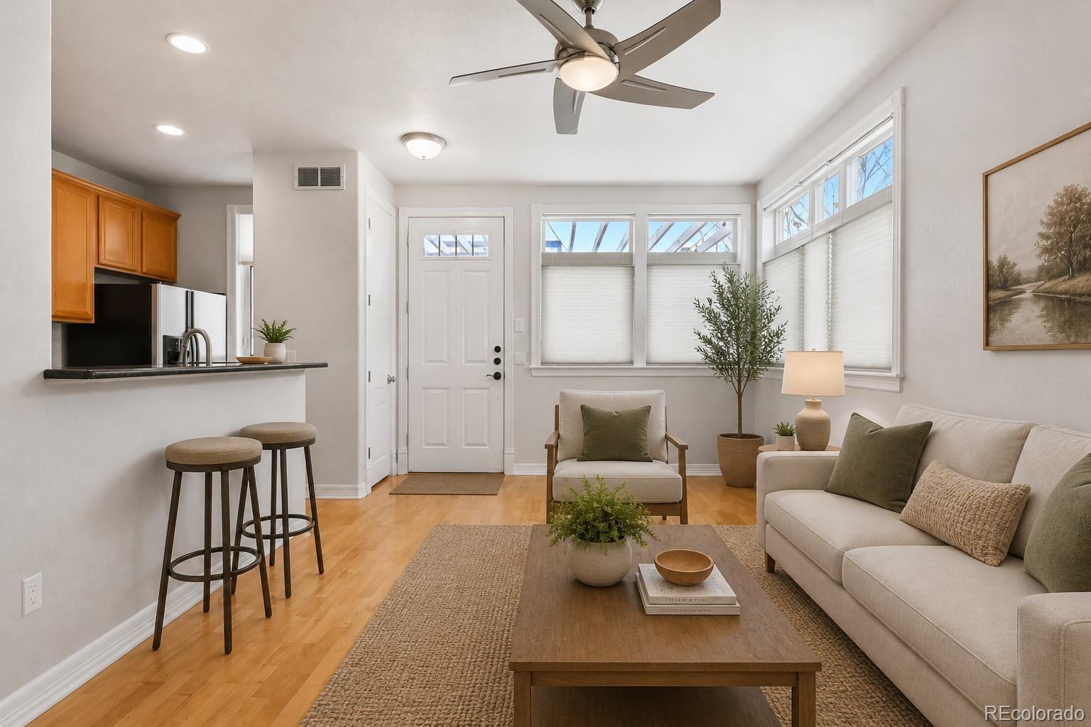 MLS Image #5 for 2325  decatur street,denver, Colorado