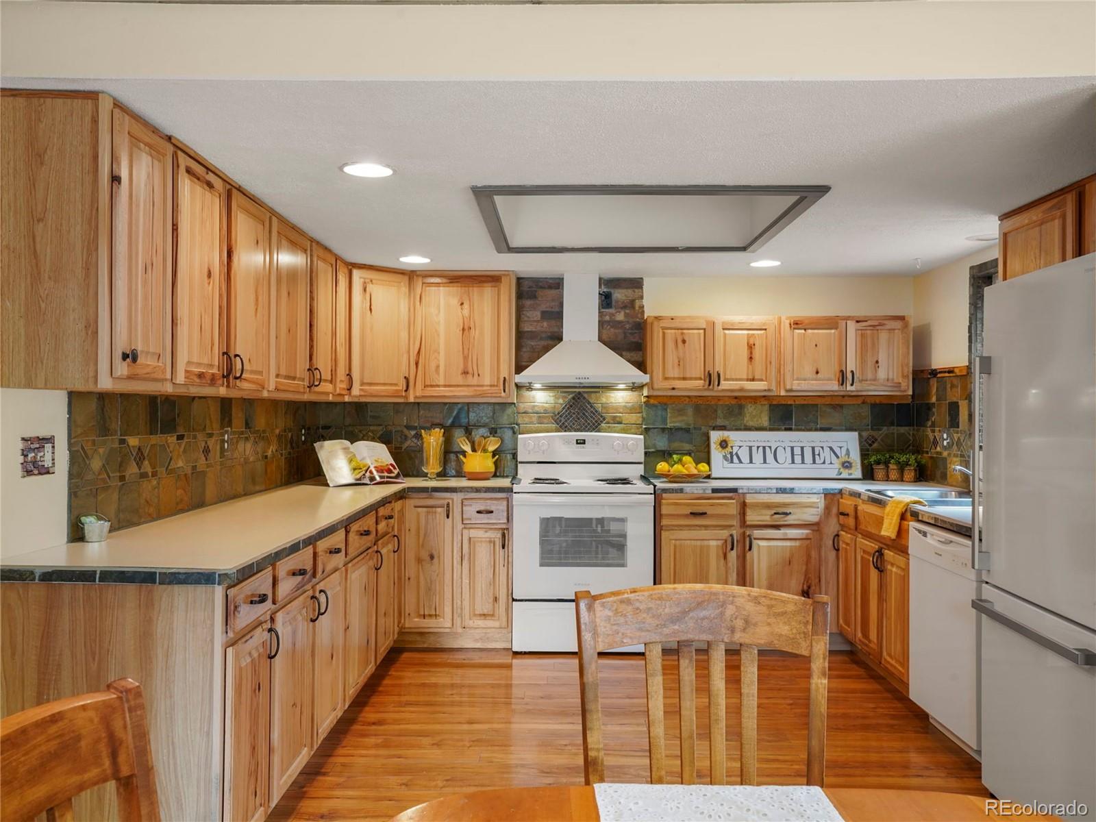 MLS Image #2 for 645  winding hills road,monument, Colorado