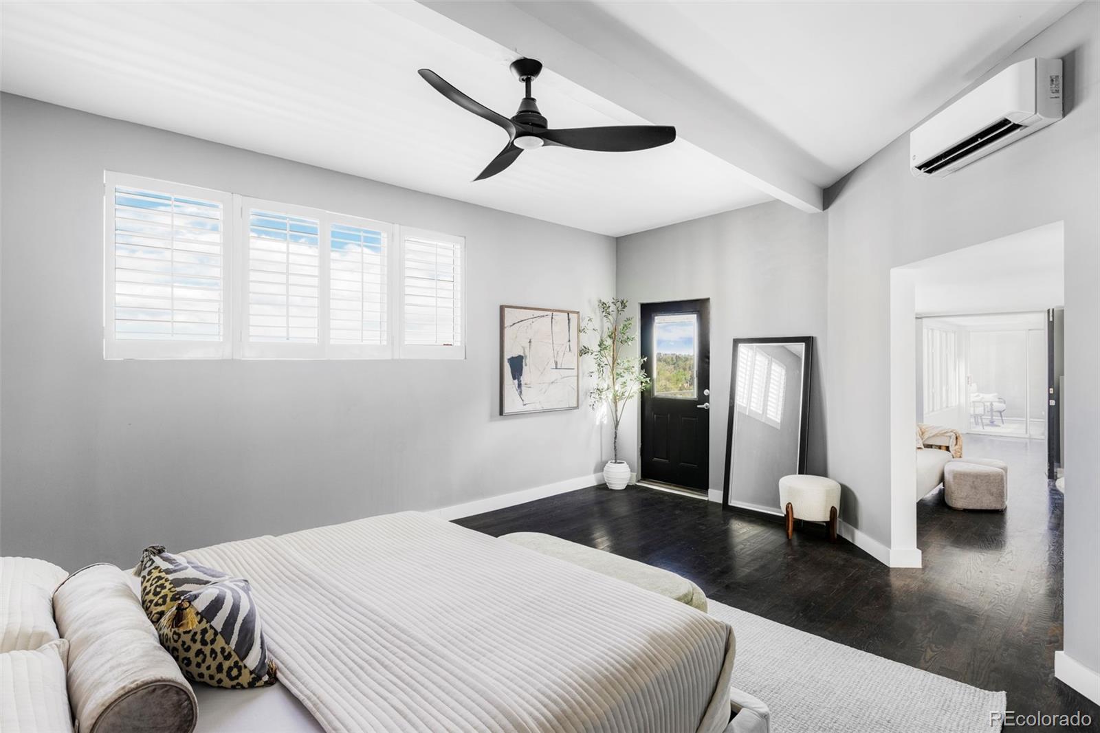 MLS Image #15 for 669 n washington street 901,denver, Colorado