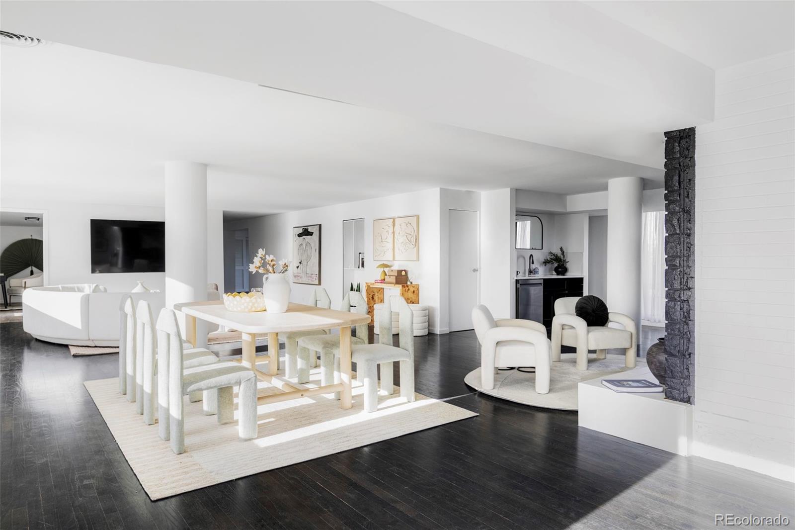 MLS Image #9 for 669 n washington street 901,denver, Colorado