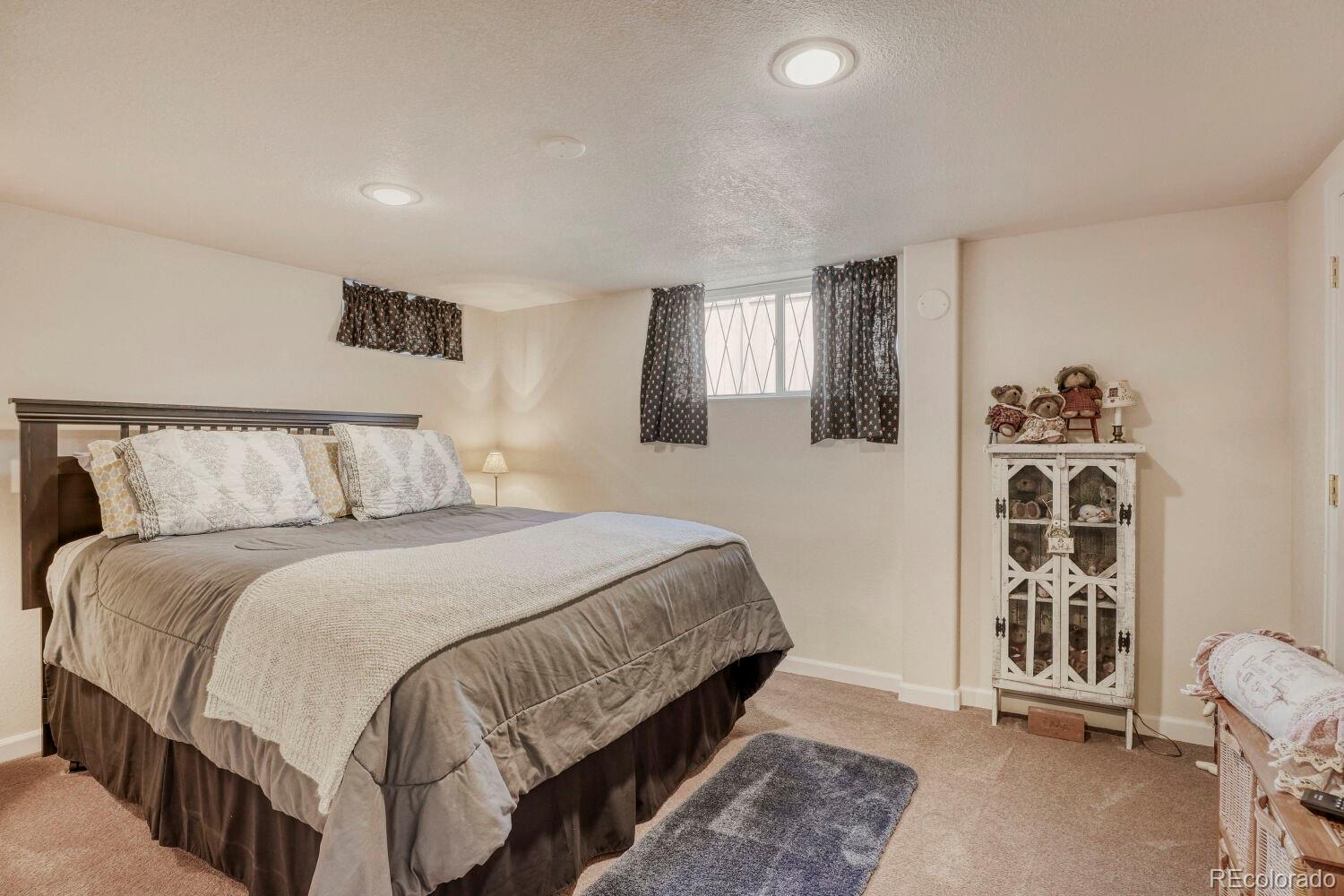 MLS Image #21 for 1395  forest street,denver, Colorado