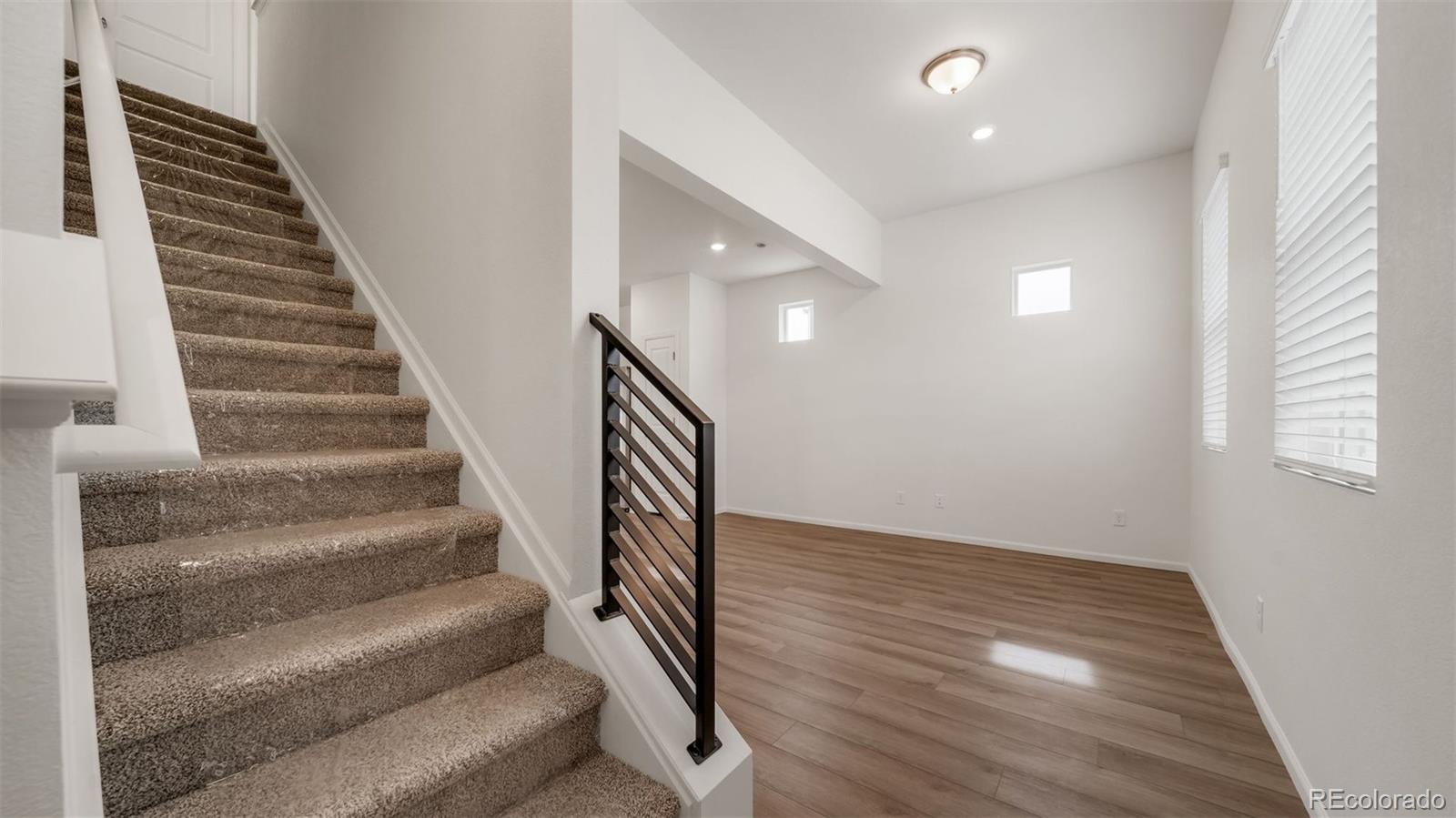 MLS Image #9 for 10141  revere court,commerce city, Colorado