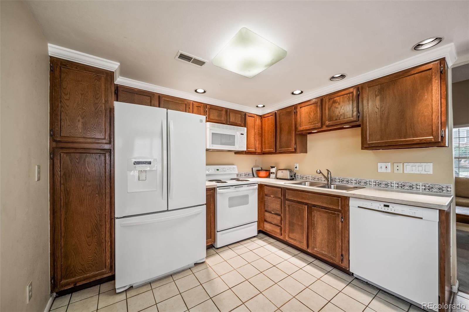 MLS Image #13 for 7069 s knolls way ,centennial, Colorado